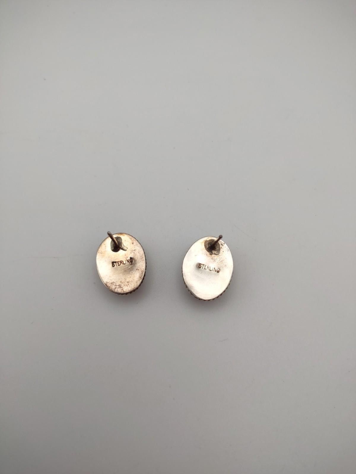 The Unbranded Brand Sterling Silver Black Onyx Oval Stud Earrings Rope Border Size ONE SIZE - 3 Thumbnail