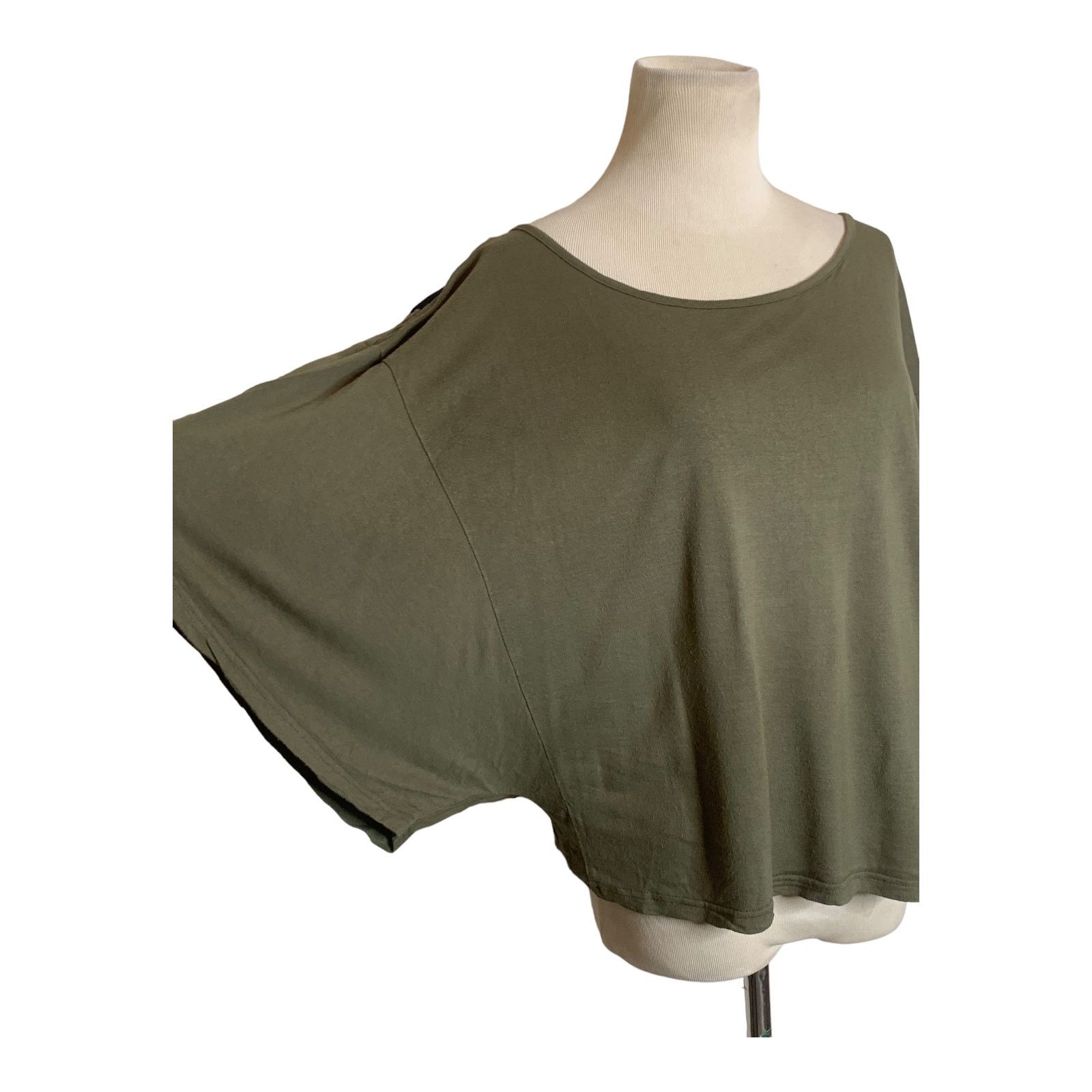 Anthropologie Anthropologie green oversize dolman sleeves top size Small Size S / US 4 / IT 40 - 7 Thumbnail