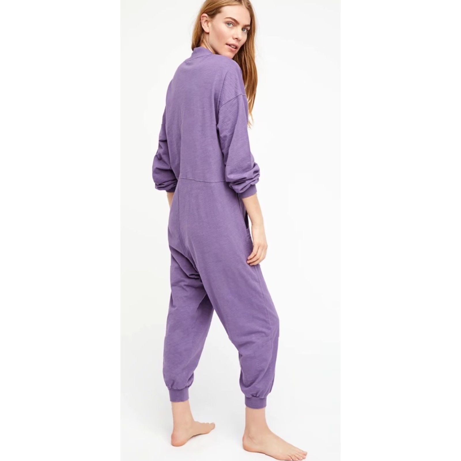 Free People FREE PEOPLE Oversized Jumpsuit Purple Size Medium Womens Size 32" / US 10 / IT 46 - 2 Thumbnail
