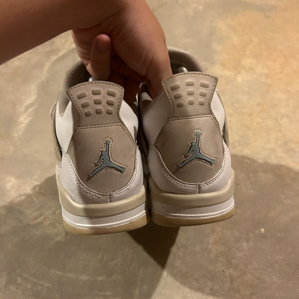 Jordan Brand × Nike Jordan 4 Retro Sand Linen 2017 US 7 Size US 7 / EU 40 - 5 Thumbnail