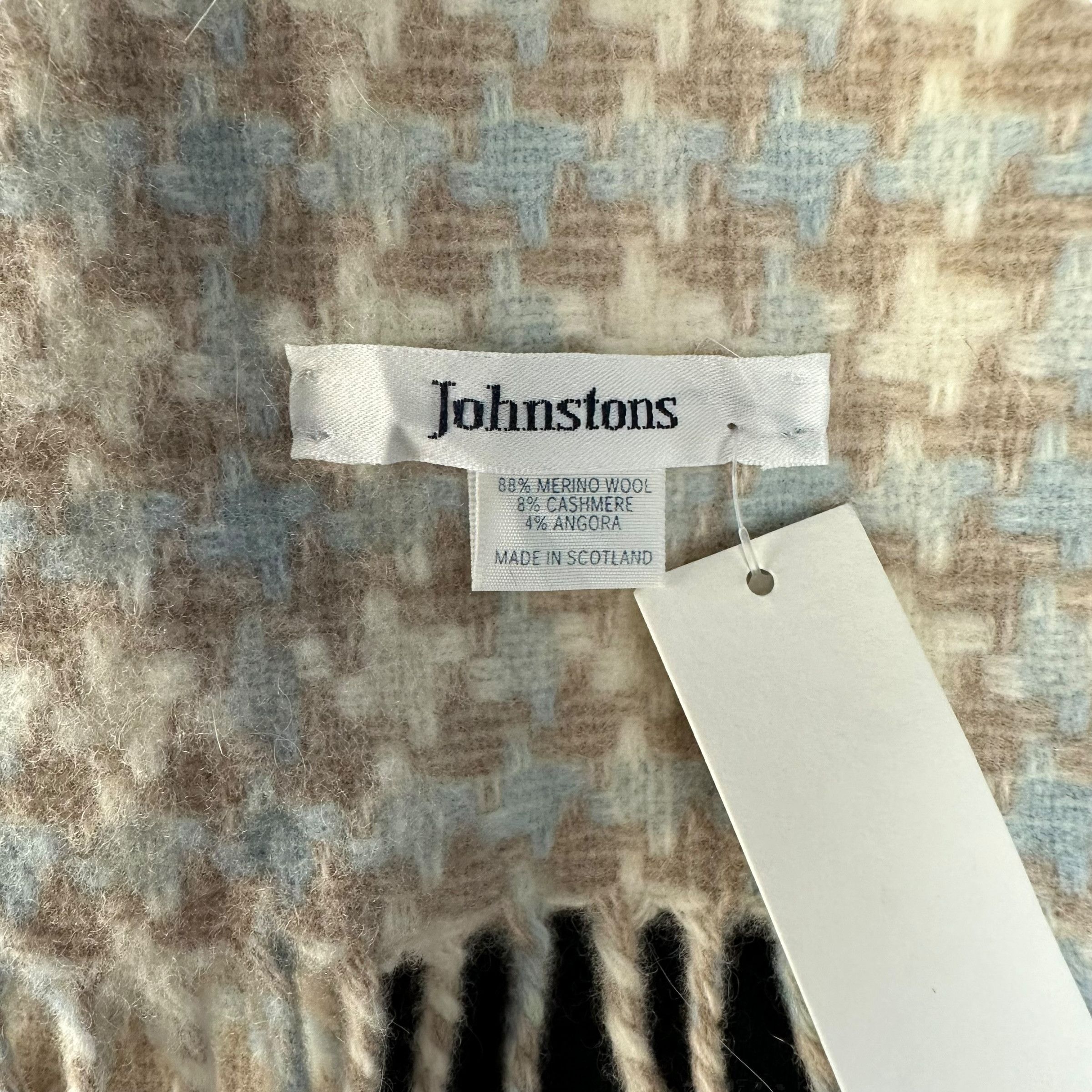 Japanese Brand JOHNSTONS Wool Cashmere Muffler Neckwear Scarves #A62-1490 Size ONE SIZE - 4 Thumbnail