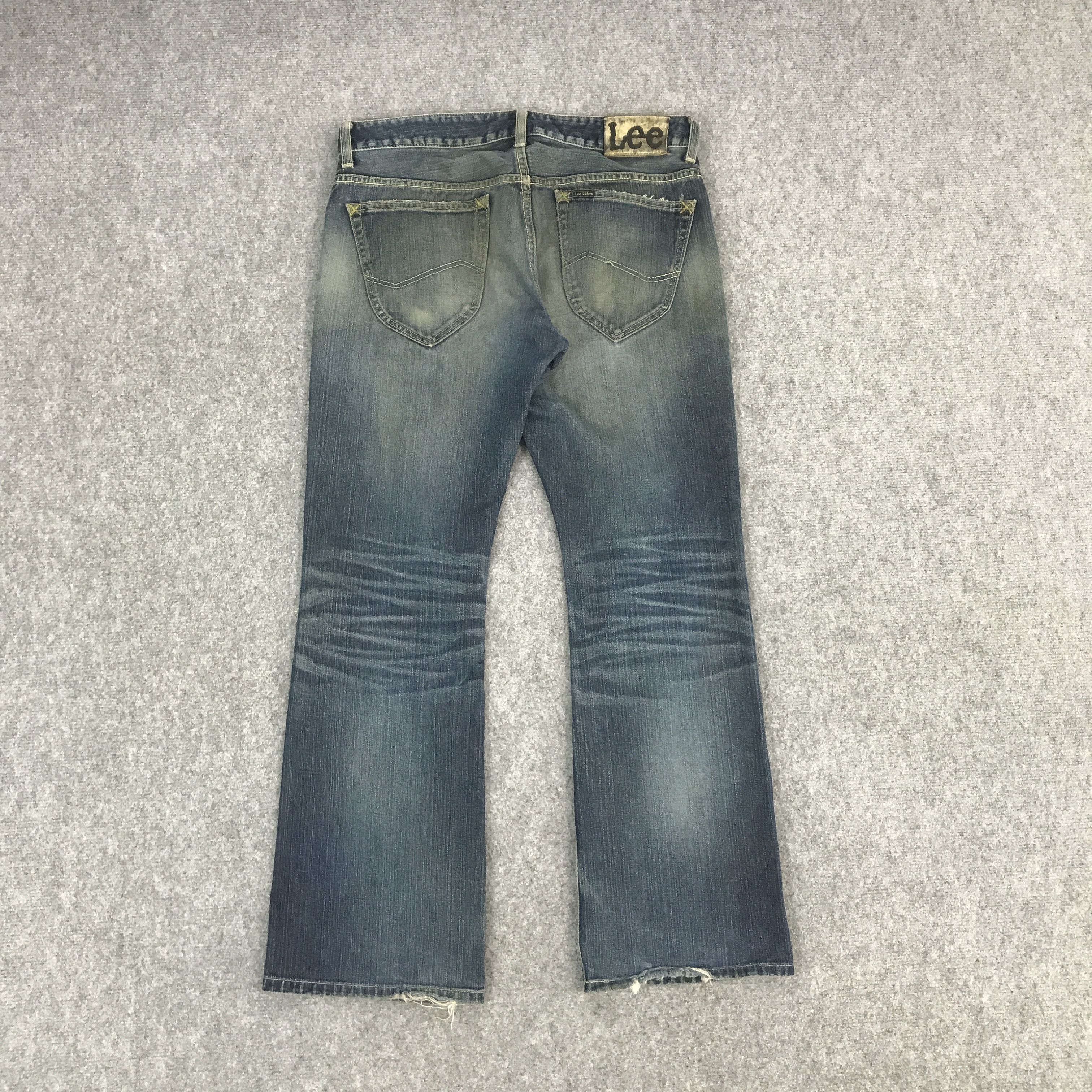 Lee FLARE LEE RIDERS DISTRESSED DENIM PANTS Size US 33 - 2 Thumbnail