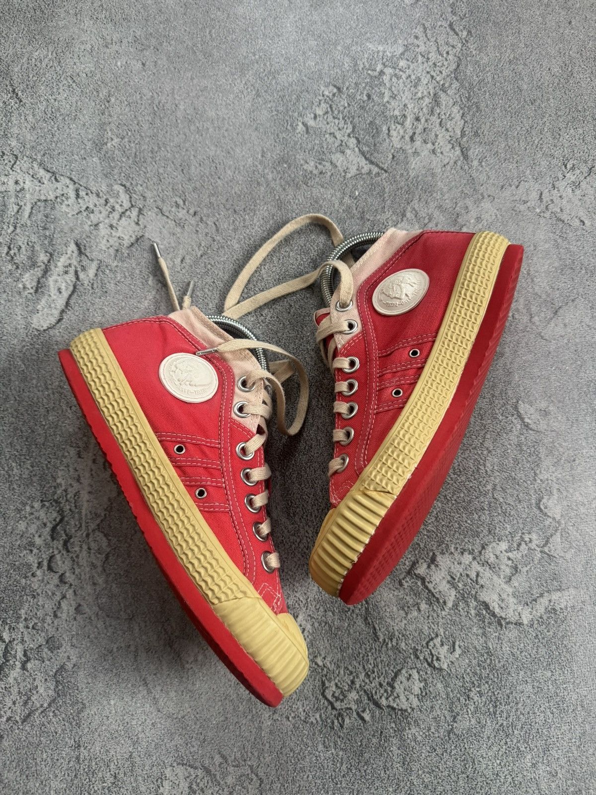 Diesel Diesel US8.5/EUR39 YUK Anniversary hi top sneakers shoes Size US 8.5 / IT 38.5 - 11 Thumbnail