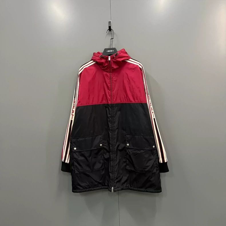 Gucci GucciColor-blocked side striped logo jacket 2503-Nextarrow Size US L / EU 52-54 / 3 - 1 Thumbnail