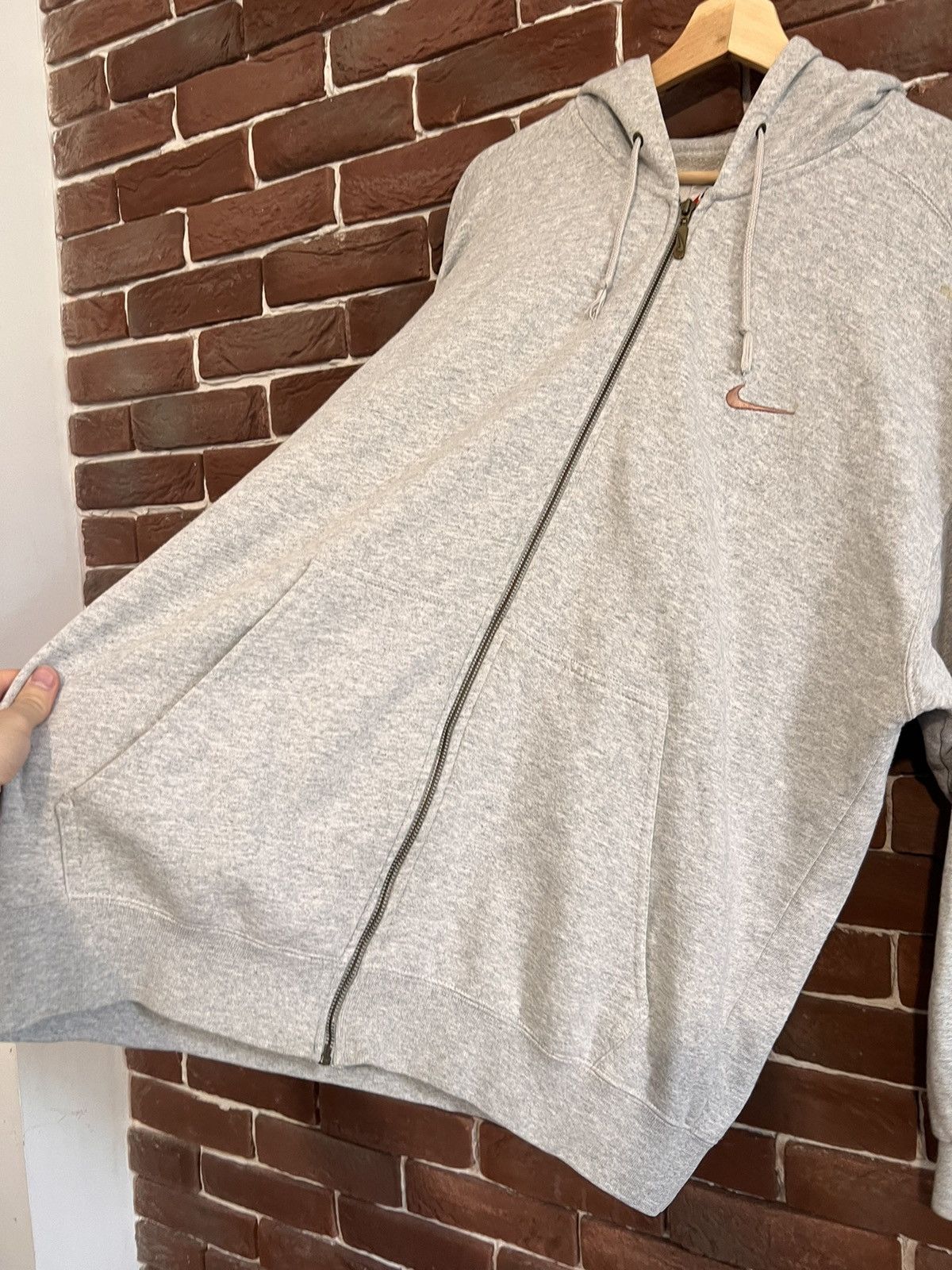 Nike Vintage 90s Nike Small Swoosh Logo White Tag Zip Hoodie XL Size US XL / EU 56 / 4 - 6 Thumbnail