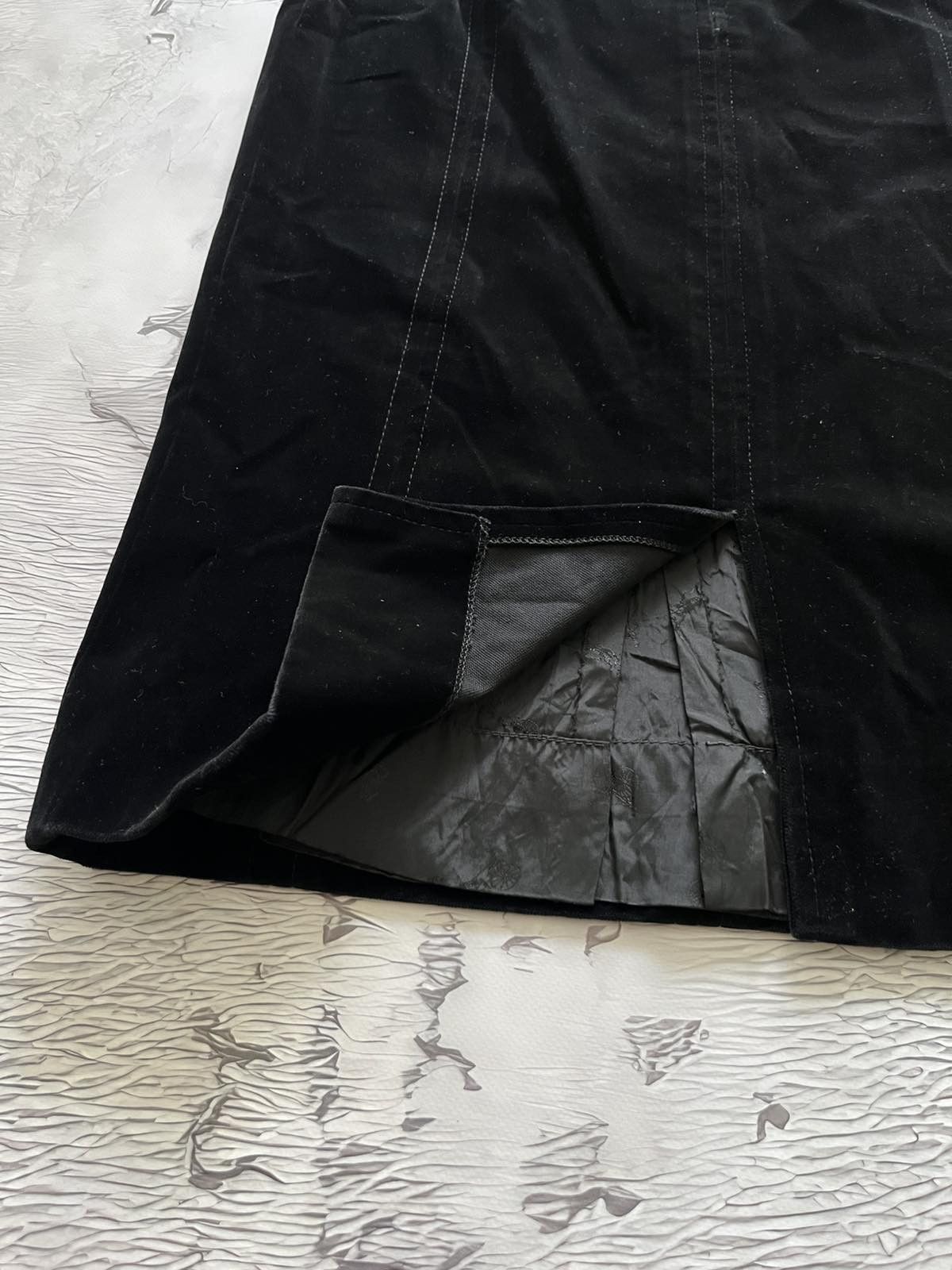 Celine Celine Vintage Luxury Midi Skirts Black Size 30" / US 8 / IT 44 - 7 Thumbnail