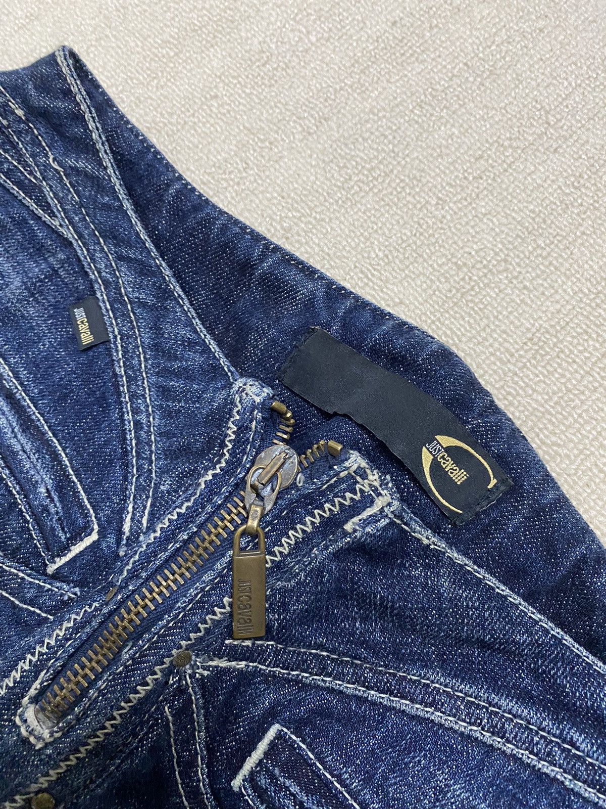Just Cavalli × Roberto Cavalli 2000s Justcavalli zipper pants ( low waist) Size 27" / US 4 / IT 40 - 6 Thumbnail