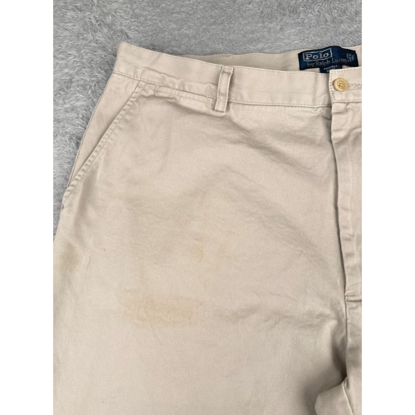 Polo Ralph Lauren Polo Ralph Lauren Shorts Men 40 Beige Classic Chino Zip Fly Cotton 9" Inseam 9" Casual Workwear Pocket Pockets Cargo Flat Front Medium Beige Mens Size US L / EU 52-54 / 3 - 4 Thumbnail