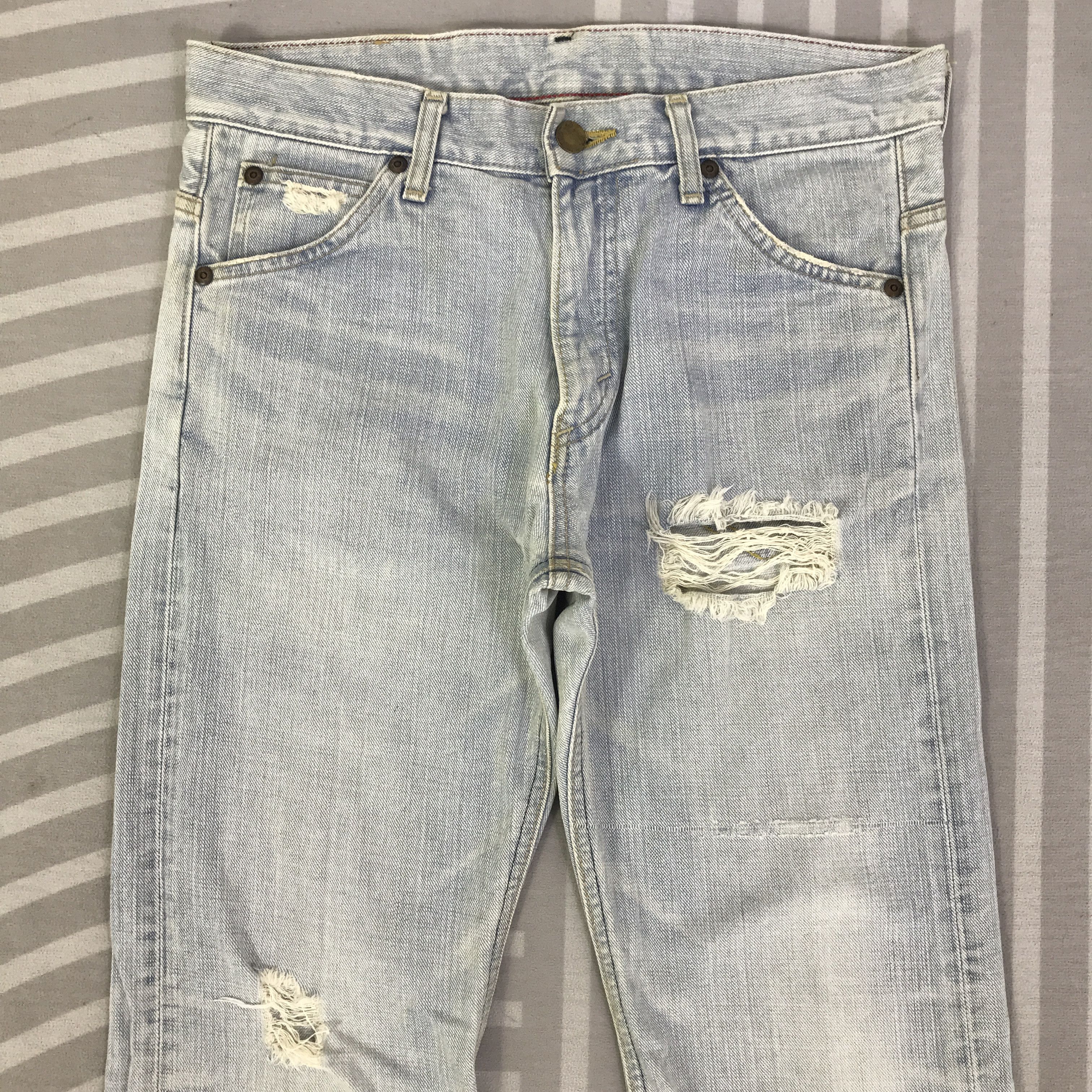 Lee Vintage Lee Jeans light wash denim K74B12 Size US 26 / EU 42 - 2 Thumbnail