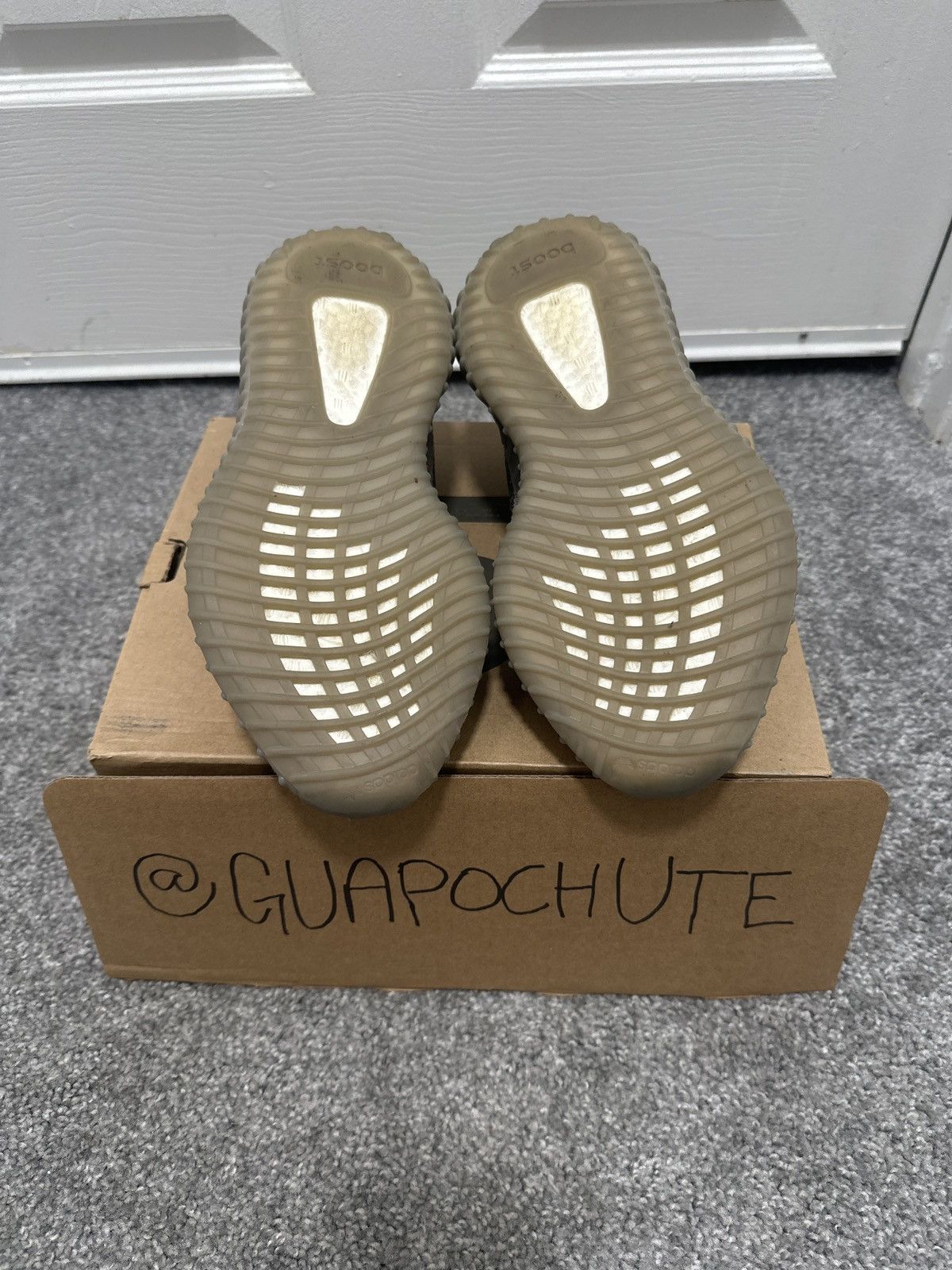 Yeezy Yeezy 350 beluga Size US 6 / EU 39 - 5 Thumbnail