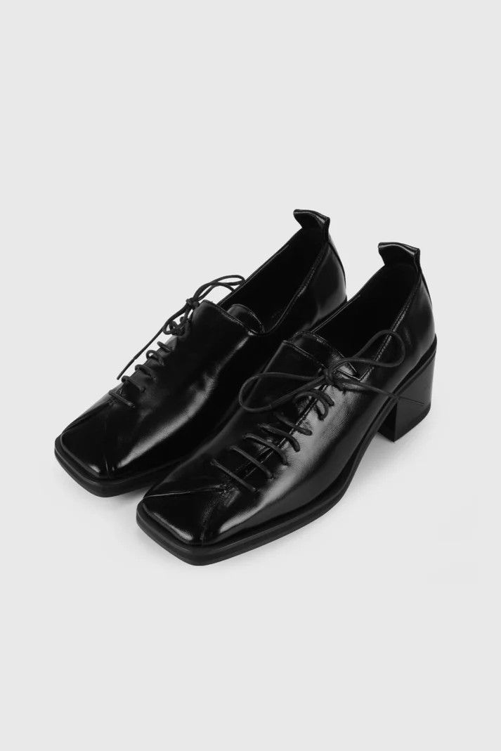 Designer Korean Loafer Heel in Black Cracked Leather Size US 9 / IT 39 - 1 Thumbnail