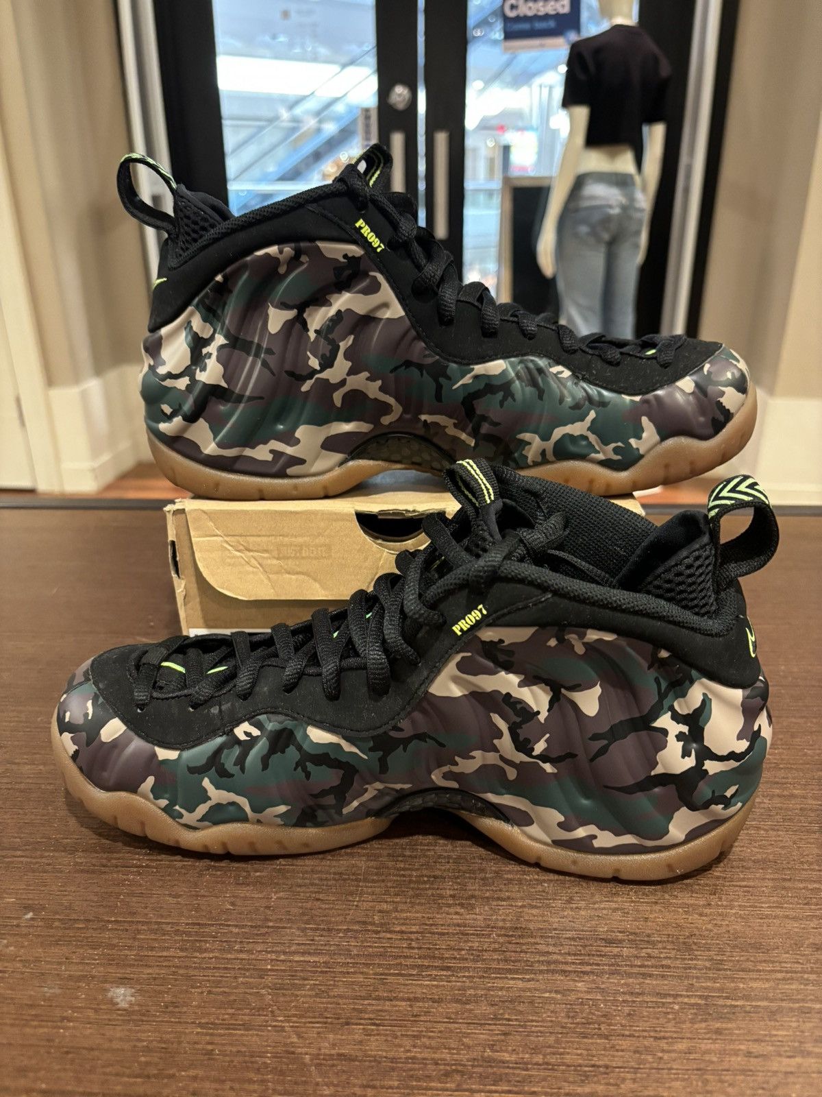 Nike Nike Air Foamposite Pro ‘Army Camo’ Size US 8.5 / EU 41-42 - 3 Thumbnail