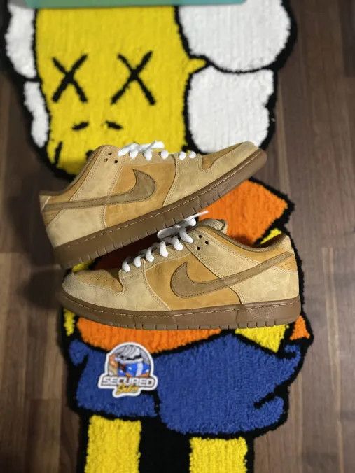 Nike Nike SB Dunk Low Wheat (2017) Size US 9.5 / EU 42-43 - 2 Thumbnail