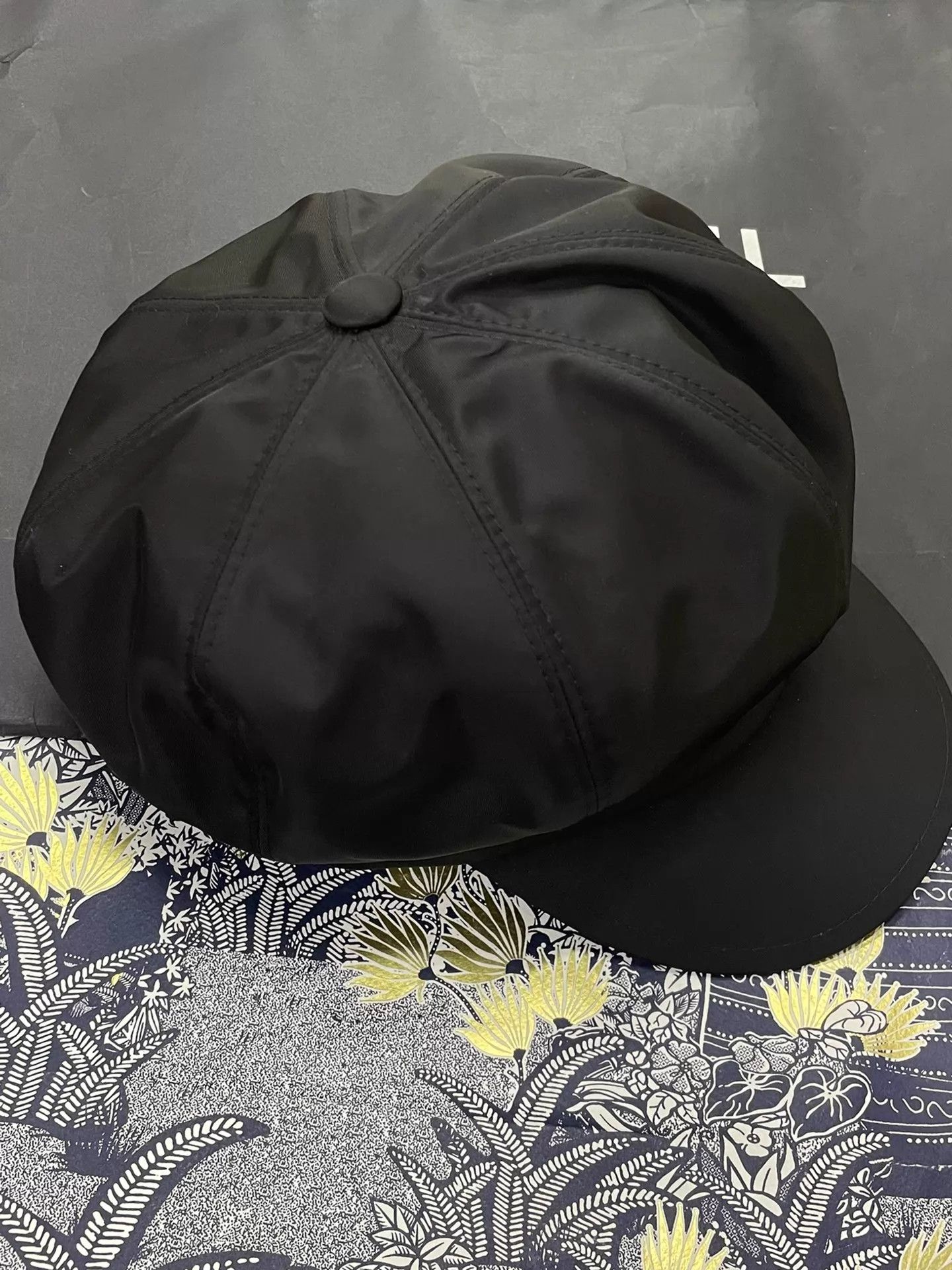 Prada Prada Black Nylon Reversible Newsboy Cap L 59cm Triangle Size ONE SIZE - 2 Thumbnail