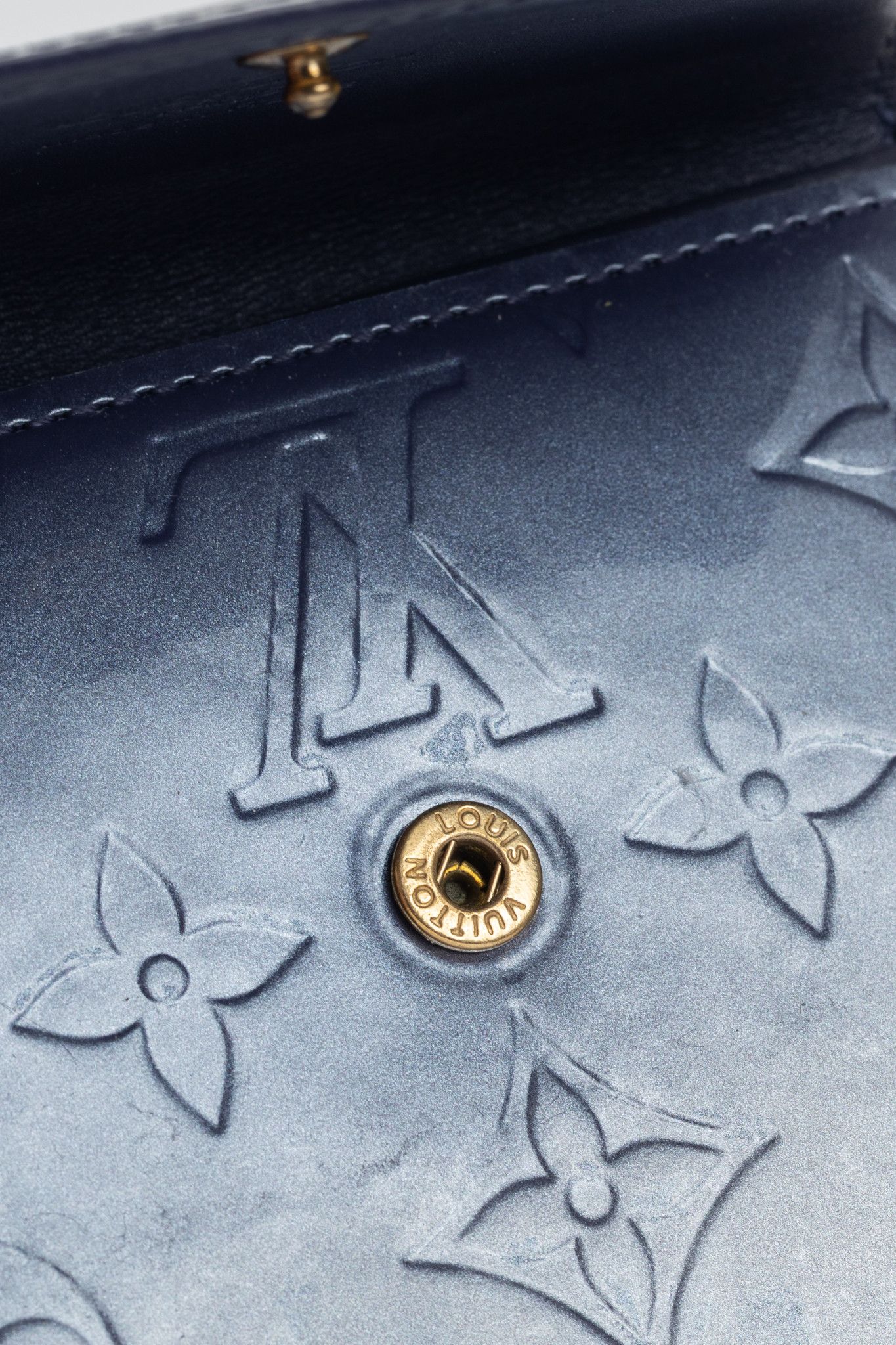 Louis Vuitton Louis Vuitton Indigo Monogram Vernis Leather Billfold Wallet Size ONE SIZE - 8 Thumbnail