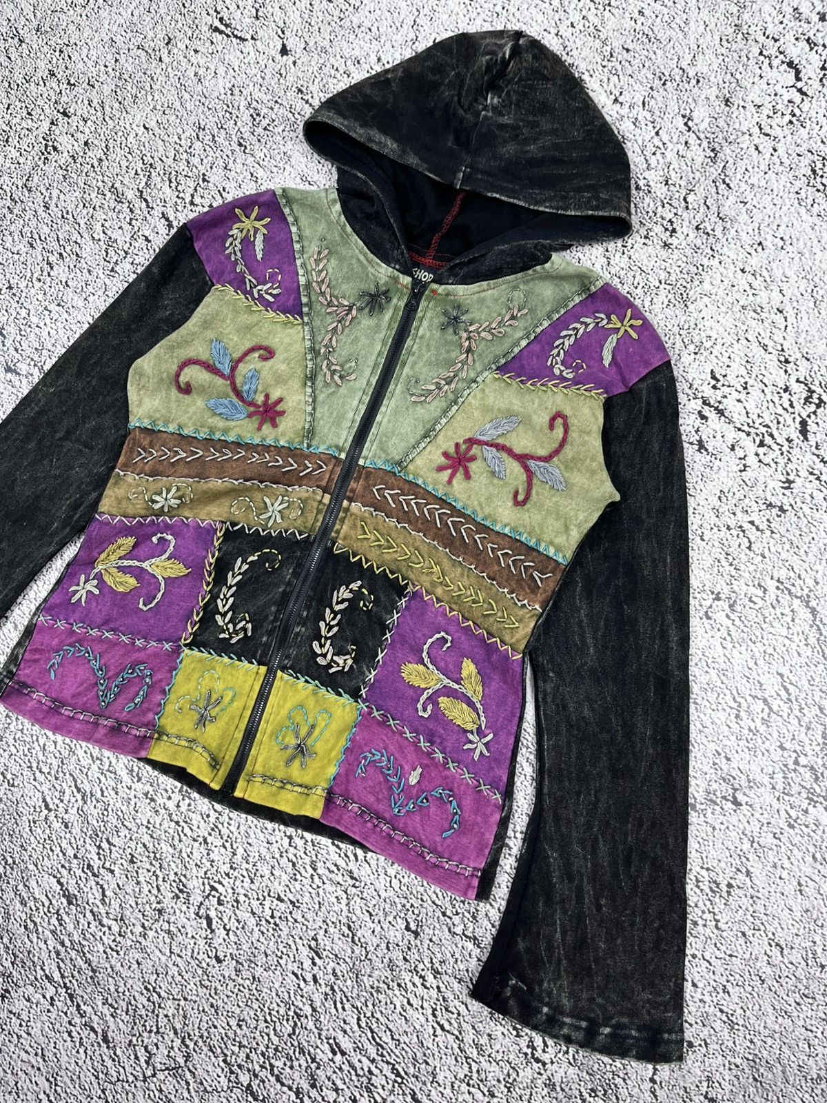Japanese Brand Vintage 90s Nepali Patchwork Hoodie Embroidered Goa Hippie Size L / US 10 / IT 46 - 4 Thumbnail