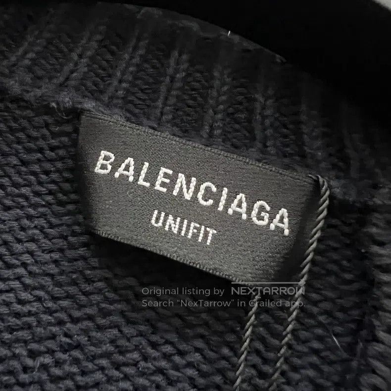 Balenciaga Balenciaga Letter Logo Asymmetrical Long Sleeve Sweater Size US S / EU 44-46 / 1 - 3 Thumbnail