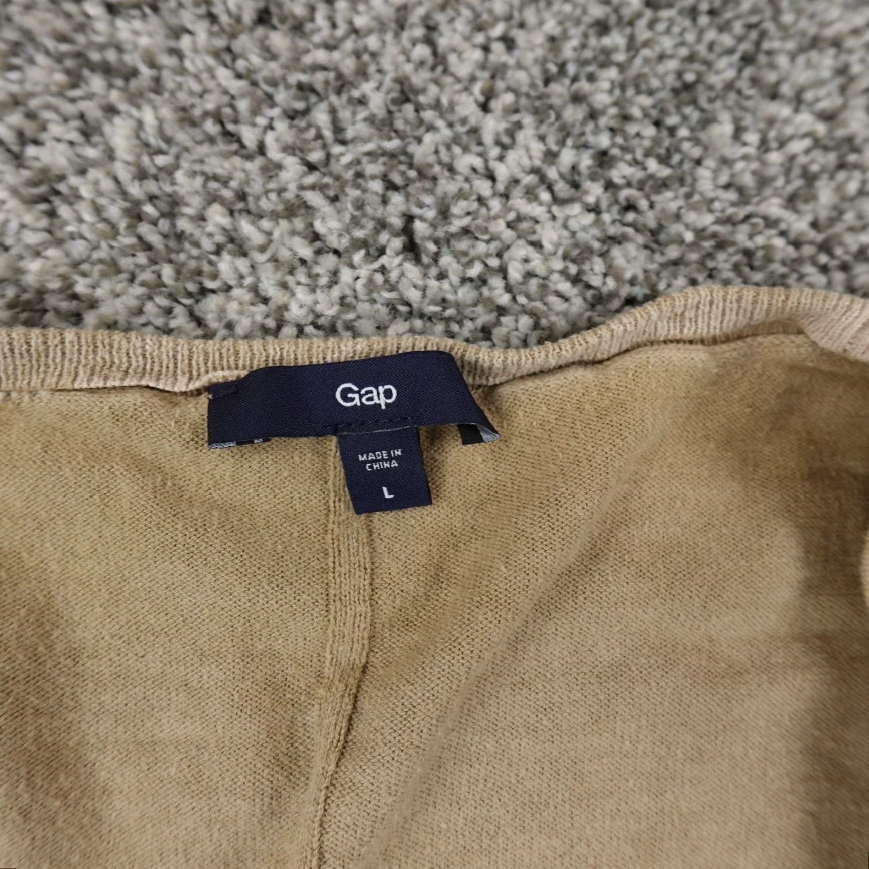Gap Gap Sweater Mens Large Brown Tan Beige Cardigan Sweatshirt - Knt/Grunge Casual Button V-Neck, Regular Fit, Old Gap, Men’s Knit Vest/Outerwear Size US L / EU 52-54 / 3 - 5 Thumbnail