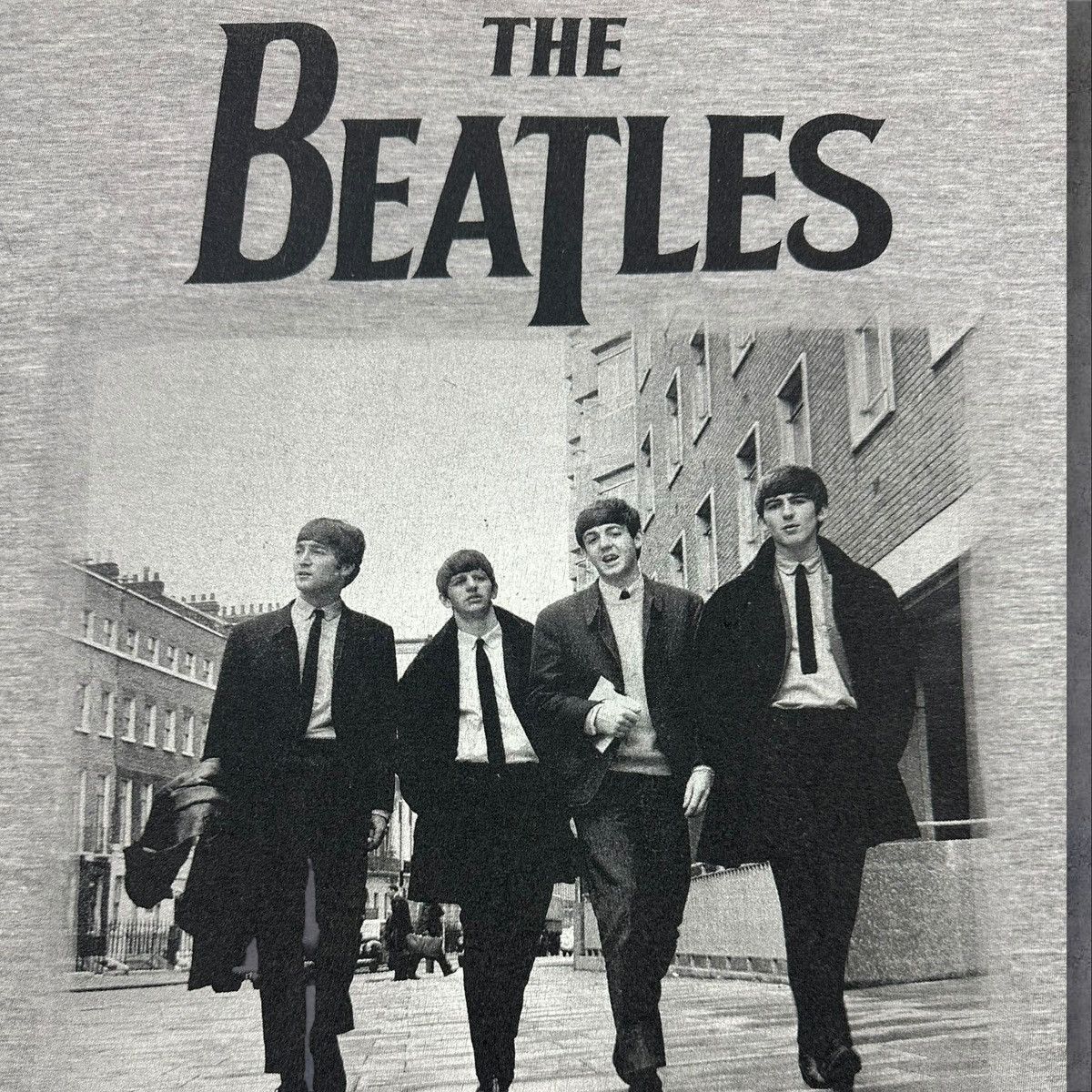 Band Tees × Vintage 2012 The Beatles Abbey Road vintage Band tees T shirt Size US M / EU 48-50 / 2 - 3 Thumbnail