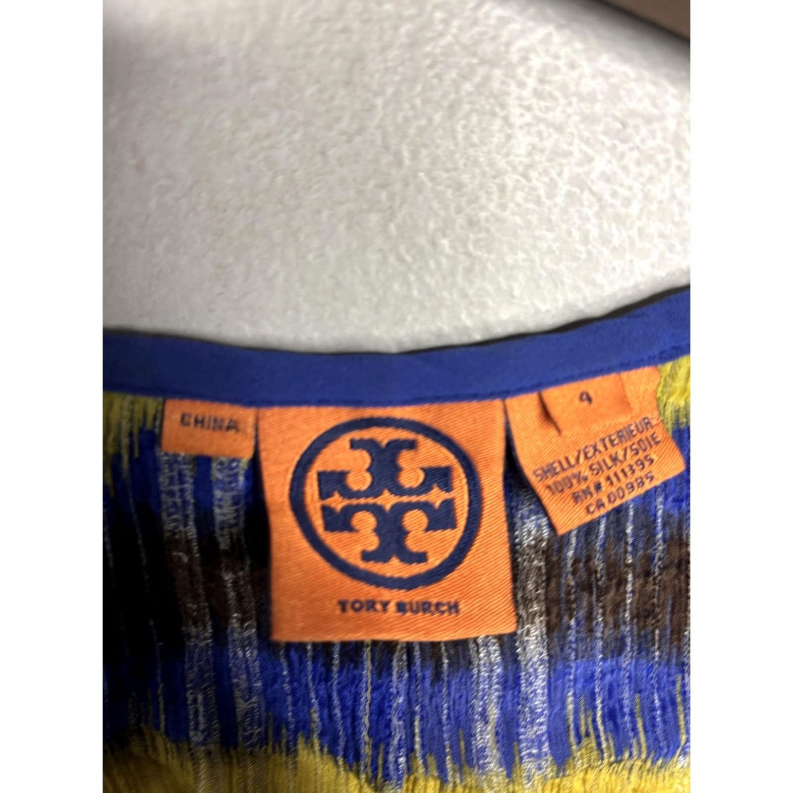 Tory Burch Tory Burch Tank Top Womens 4 Ikat Print Silk Sleeveless Boho Blouse Shirt Size S / US 4 / IT 40 - 4 Thumbnail