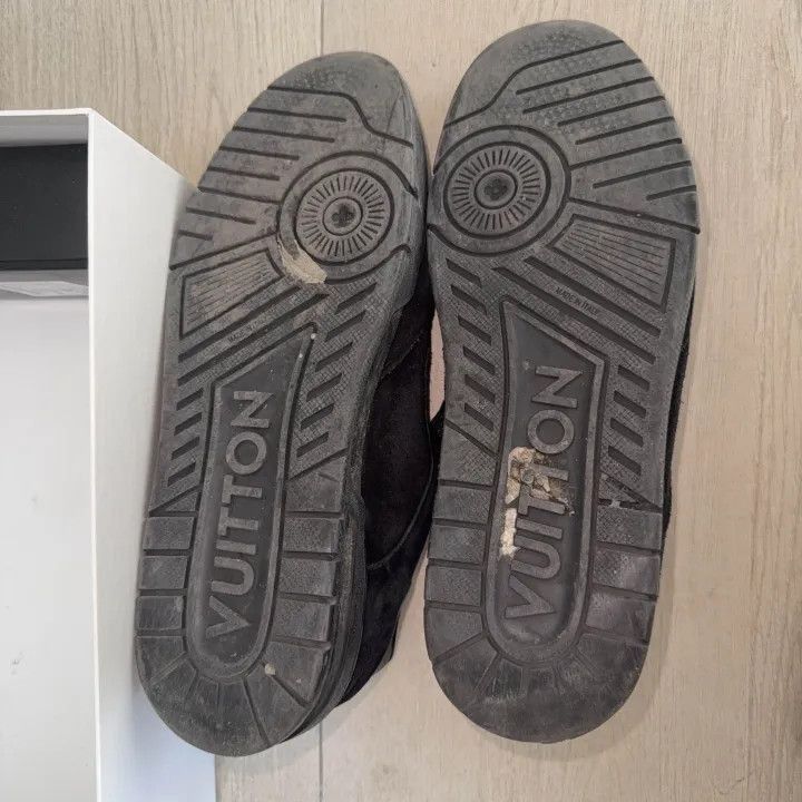 Louis Vuitton Louis Vuitton Black Suede Low-Top Sneakers -2508 Size US 9.5 / EU 42-43 - 2 Thumbnail