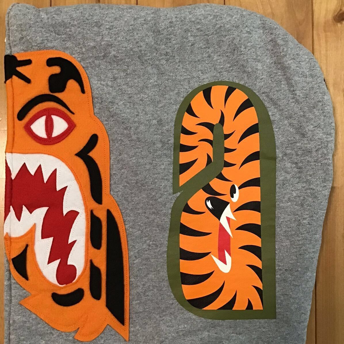 Bape BAPE camo Crazy Face Tiger Shark full zip Hoodie APE Size US XL / EU 56 / 4 - 6 Thumbnail