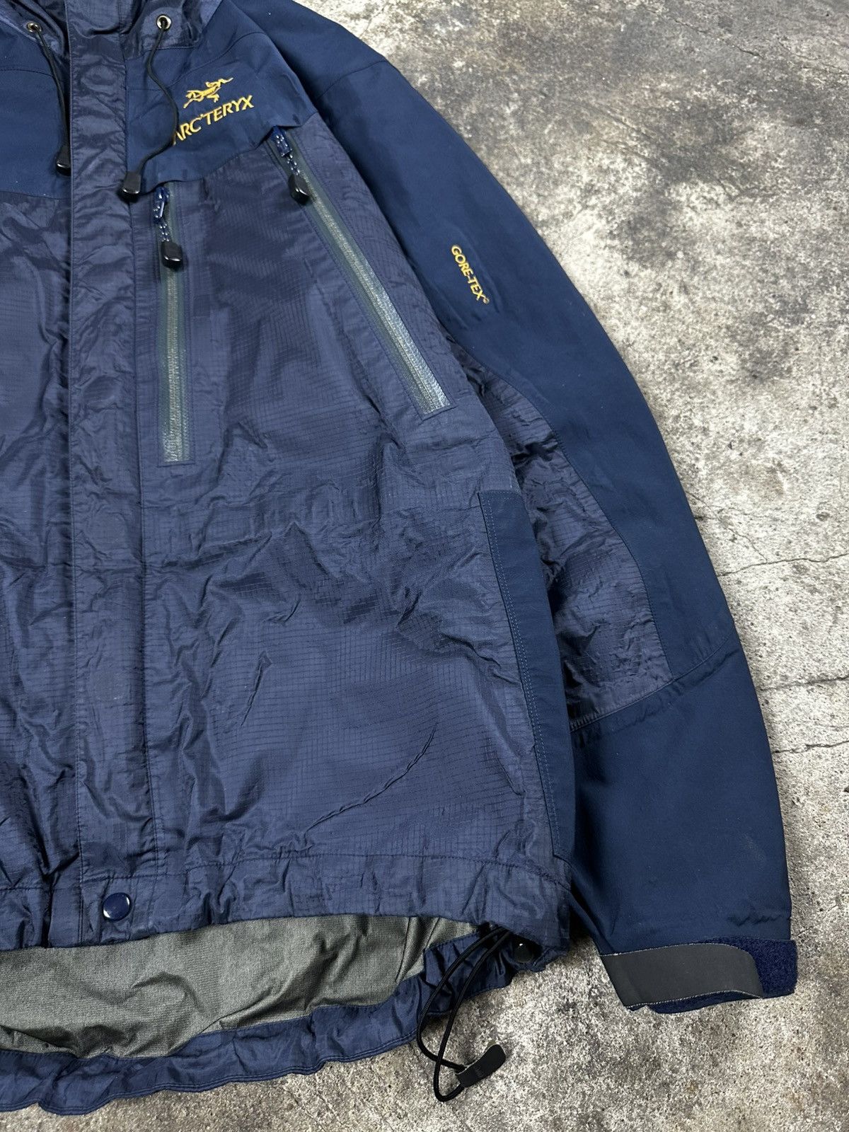 90s First Gen Arc'teryx Theta AR Shadow Gore-tex Shell Rare