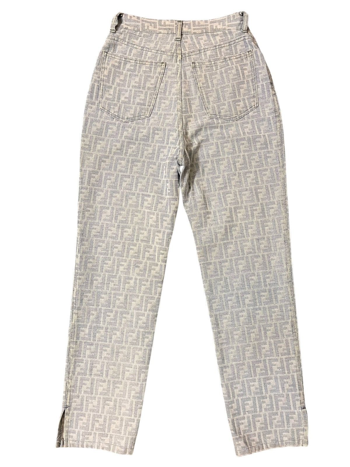 Fendi Vintage Fendi Monogram Jeans Size 25" / US 0 / IT 36 - 4 Thumbnail