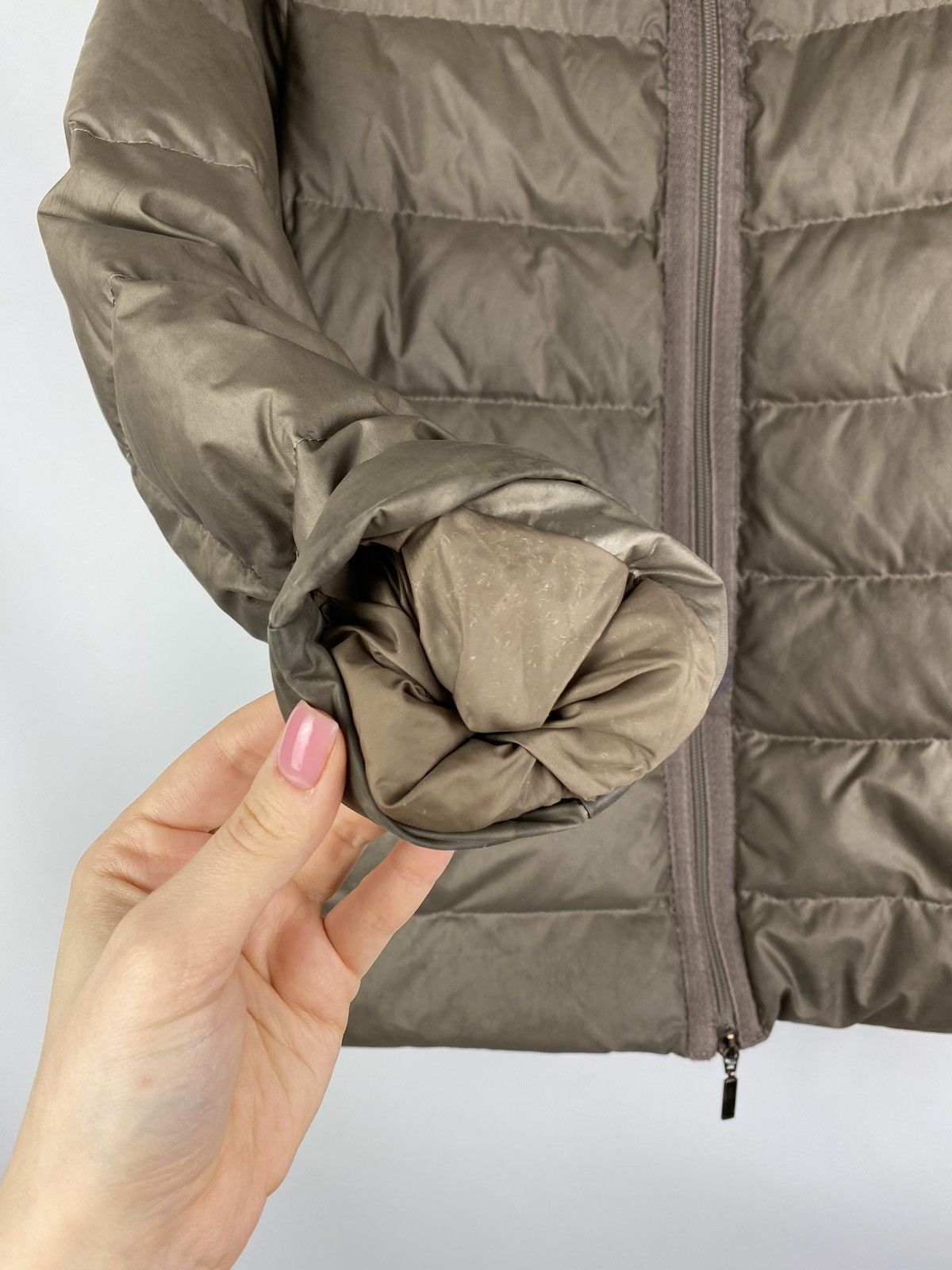 Moncler Moncler Angers Giubbotto ladies fur puffer jacket size 1 Size XS / US 0-2 / IT 36-38 - 8 Thumbnail