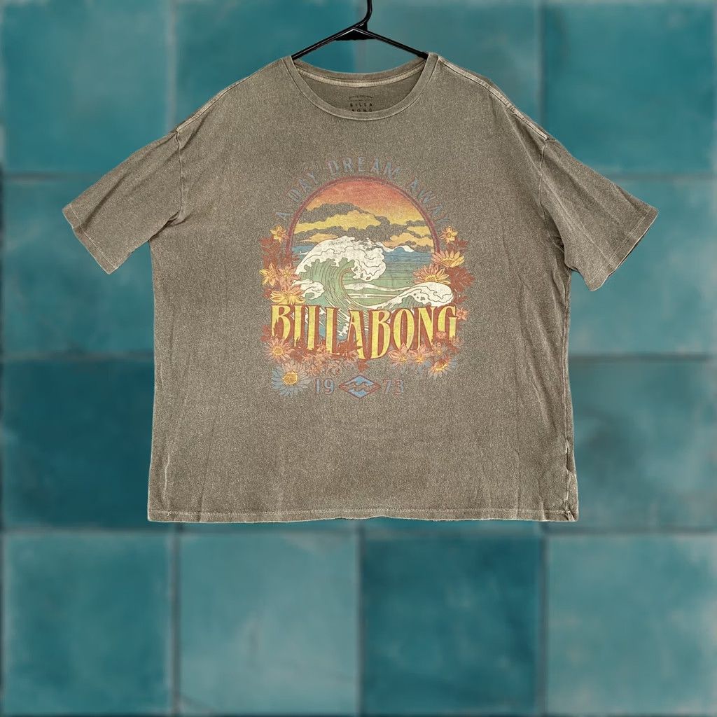 Billabong Billabong Graphic T-Shirt Womens Small Brown Retro Oversized Boxy Surf Faded Shirt Womens Small Brown Surf Beach 90s Size S / US 4 / IT 40 - 1 Thumbnail