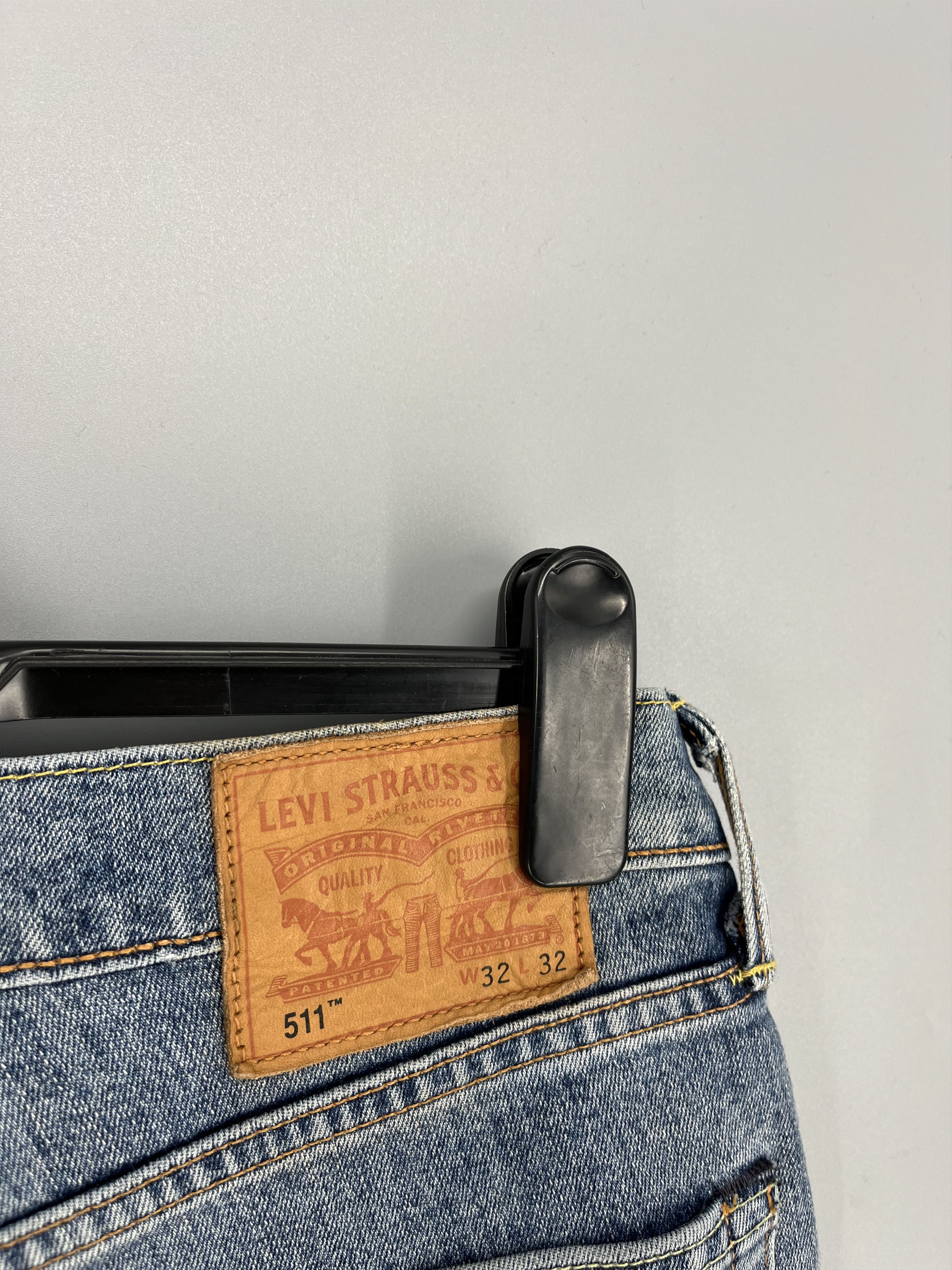 Levi's Vintage Levi's 511 Blue Denim Jeans Size 32 x 32 Size US 32 / EU 48 - 9 Thumbnail