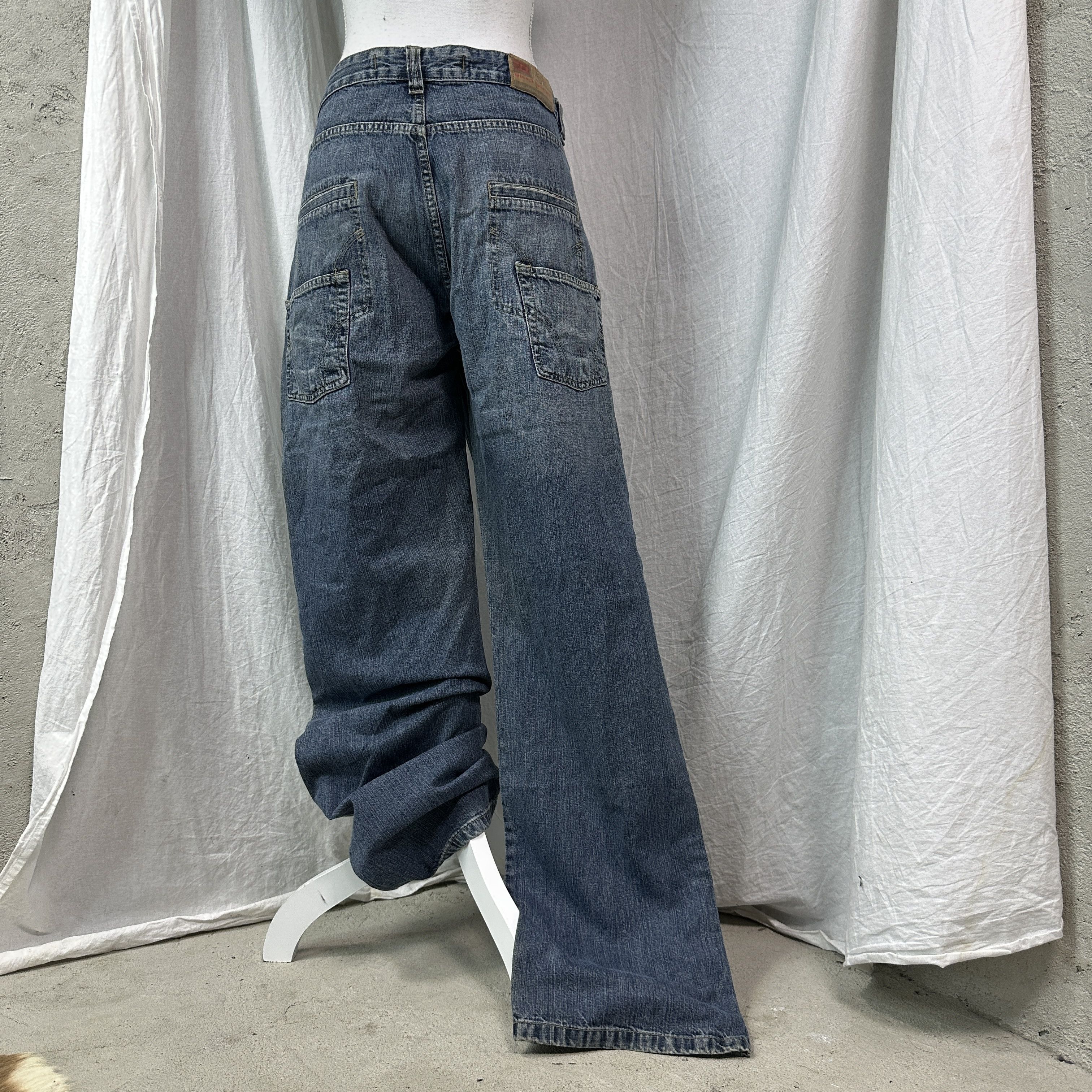 Diesel Vintage Denim Streetwear Diesel Wide Leg Jeans 00s Size 24" / US 00 / IT 34 - 3 Thumbnail