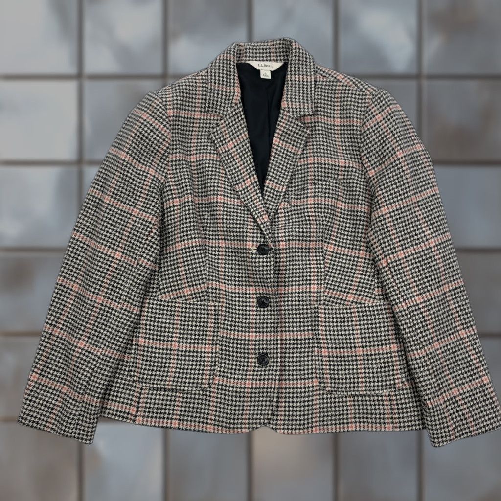 Vintage L.L.Bean Blazer Women’s L Petite Wool Silk Blend Houndstooth Plaid Jacket Size L / US 10 / IT 46 - 1 Thumbnail