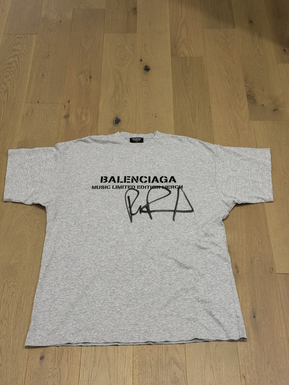 Balenciaga Balenciaga Rupaul Tee Size US L / EU 52-54 / 3 - 1 Thumbnail