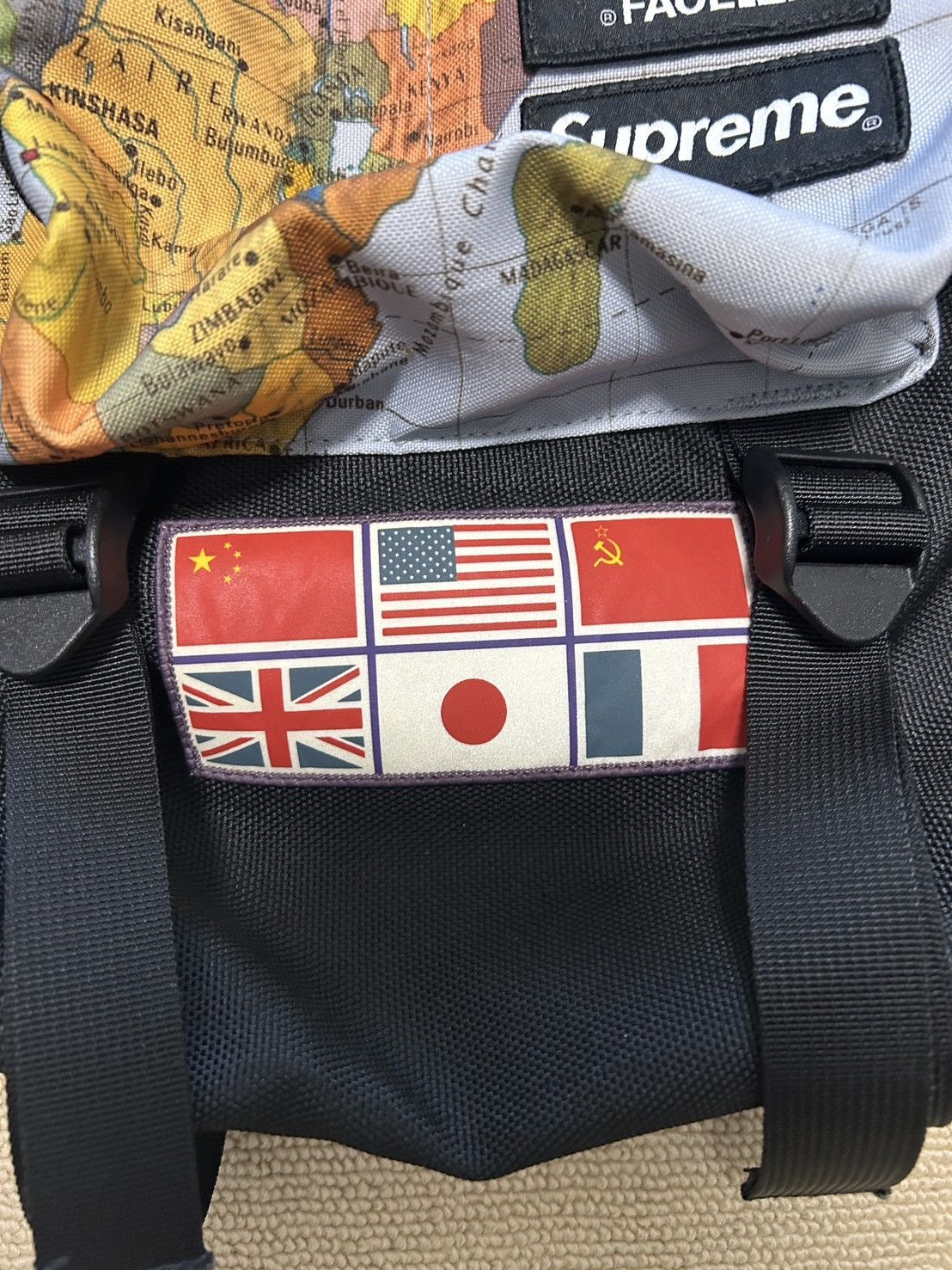Supreme × The North Face [RARE] Supreme The North Face Expedition Maps Backpack Size ONE SIZE - 6 Thumbnail