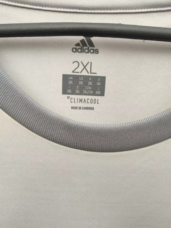 Adidas MANCHESTER UNITED 2016/17 THIRD FOOTBALL Kit SHIRT SOCCER Size US XXL / EU 58 / 5 - 12 Thumbnail