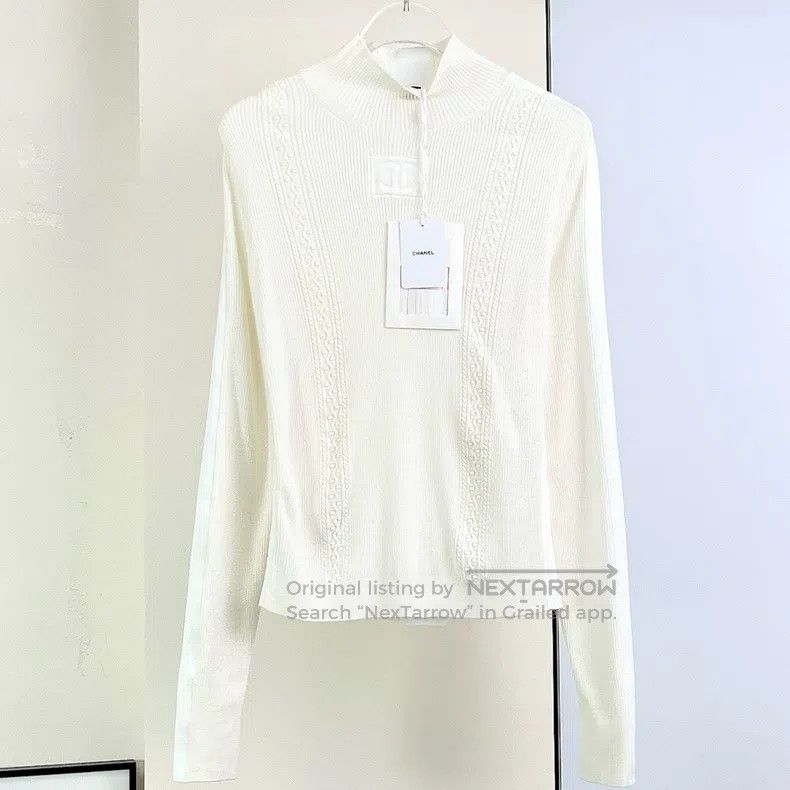 Chanel Chanel 24N white half-neck knit sweater Size XS / US 0-2 / IT 36-38 - 1 Thumbnail