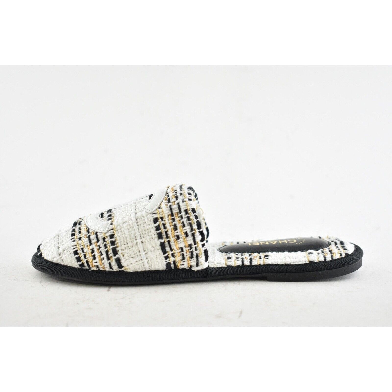 Chanel 19C Tweed House Slipper CC Logo Slip On Mule Flats XS Size US 5 / IT 35 - 5 Thumbnail
