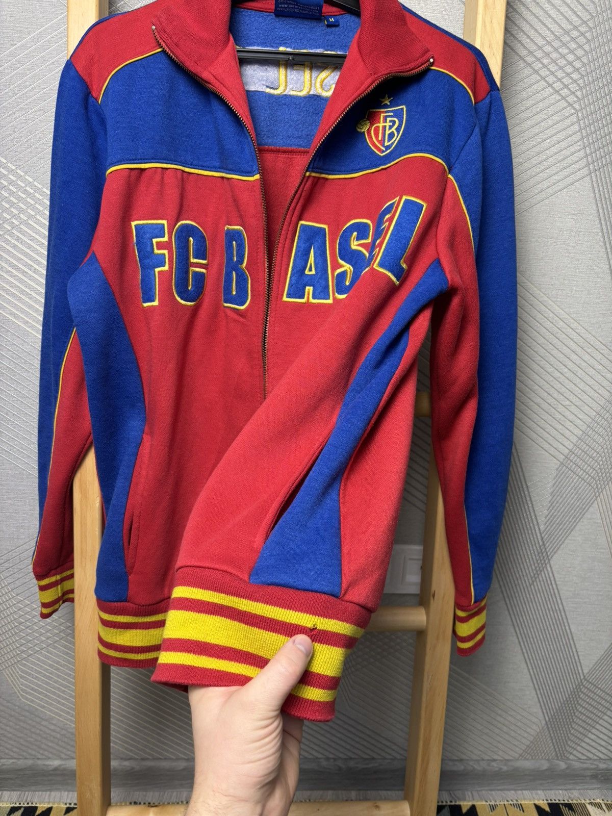 Vintage Vintage FC Basel 1893 Streetwear Zip Hoodie Size US M / EU 48-50 / 2 - 24 Thumbnail