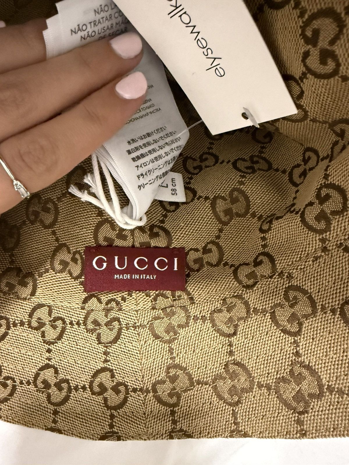Gucci Gucci Reversible GG Canvas Bucket Hat Size ONE SIZE - 14 Thumbnail