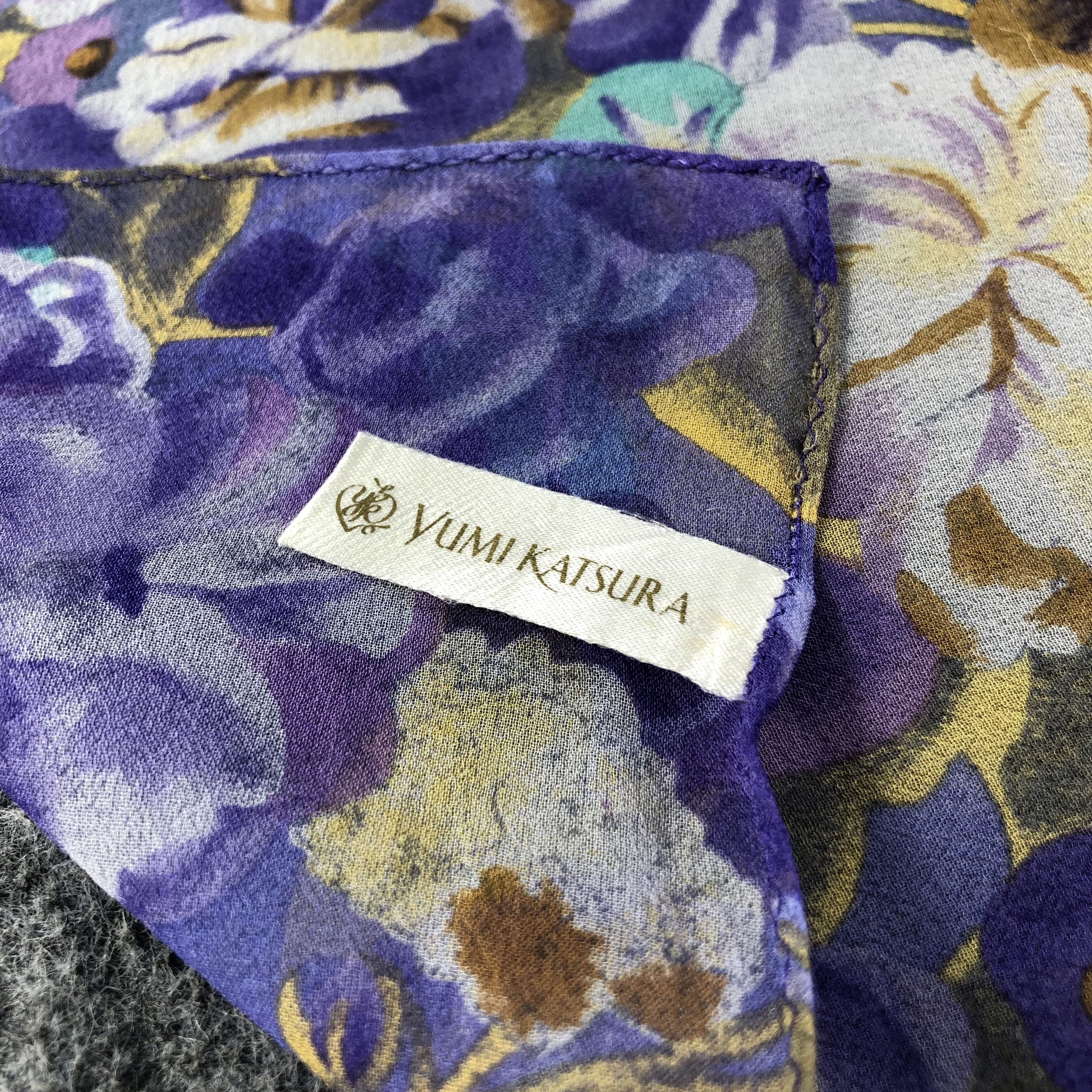 Japanese Brand Yumi Katsura Floral Silk Scarf M601 Size ONE SIZE - 4 Thumbnail
