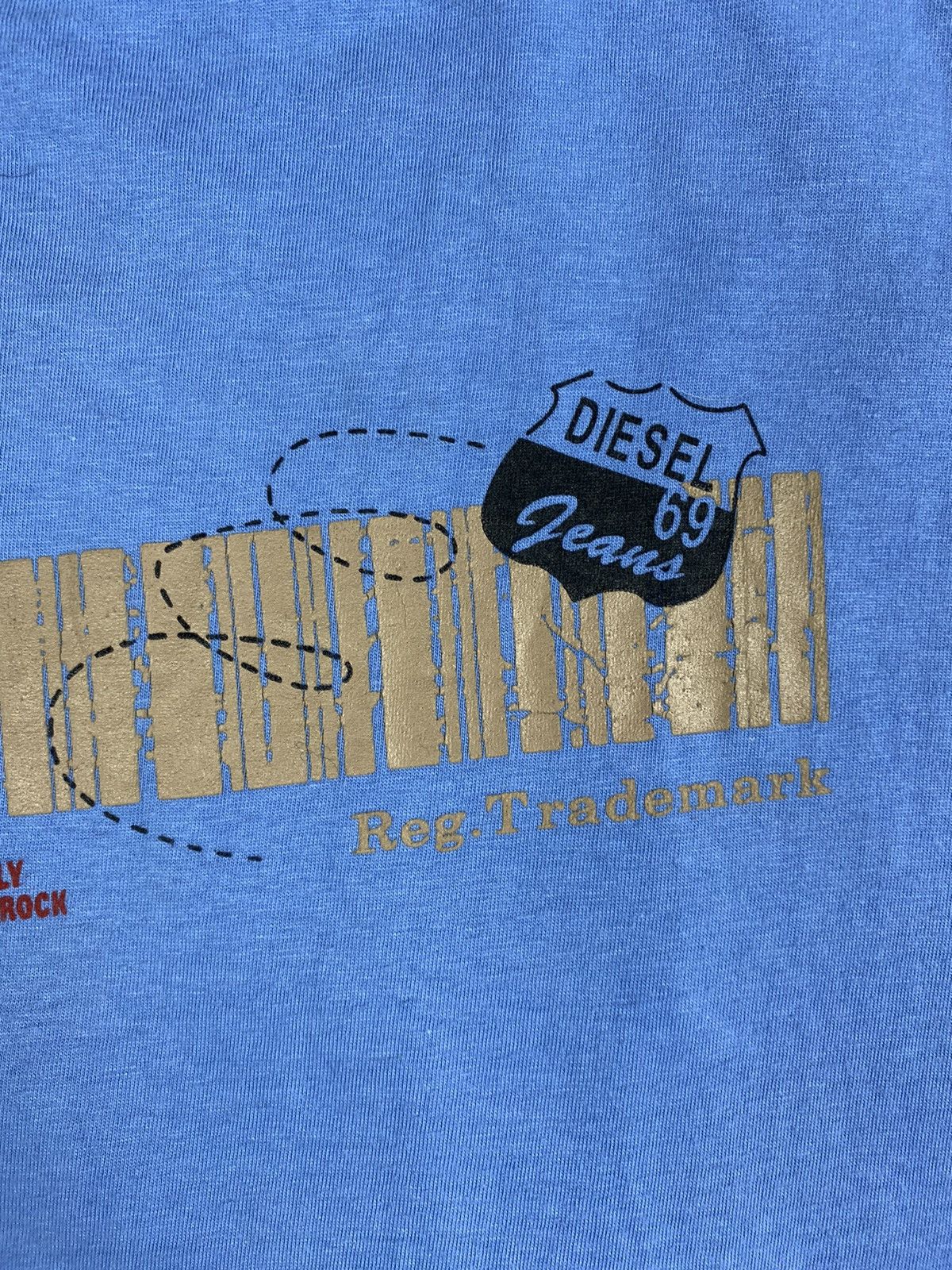 Diesel Y2K Vintage Diesel Tee Shirt Archive Hype Size L Size US L / EU 52-54 / 3 - 7 Thumbnail
