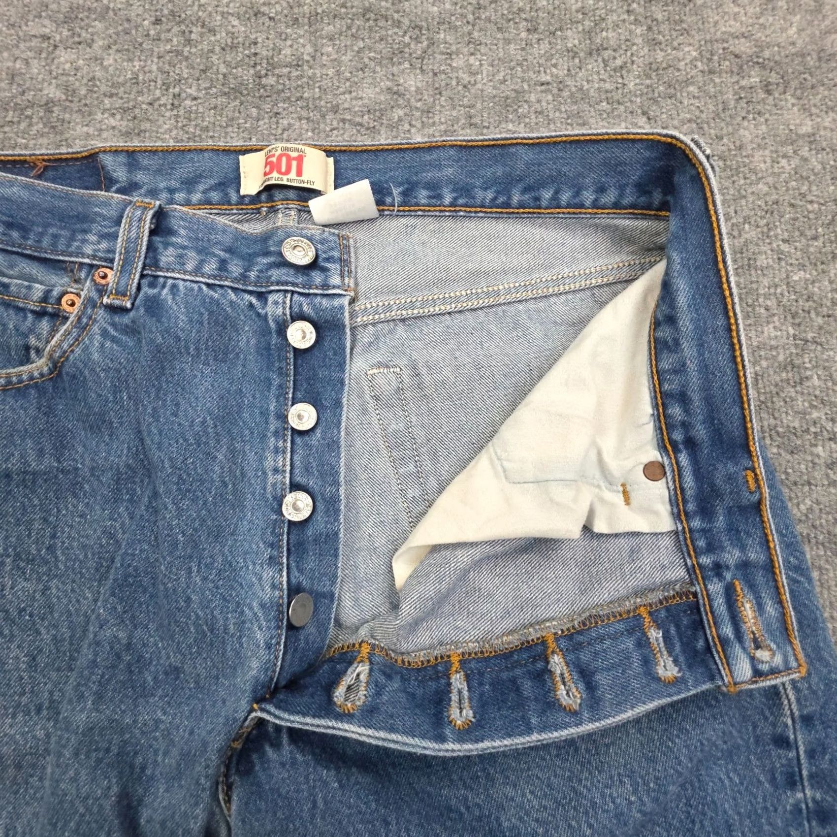 Levi's VINTAGE Levi’s 501 Jeans Mens 32 Blue Distressed Y2K Size US 32 / EU 48 - 4 Thumbnail