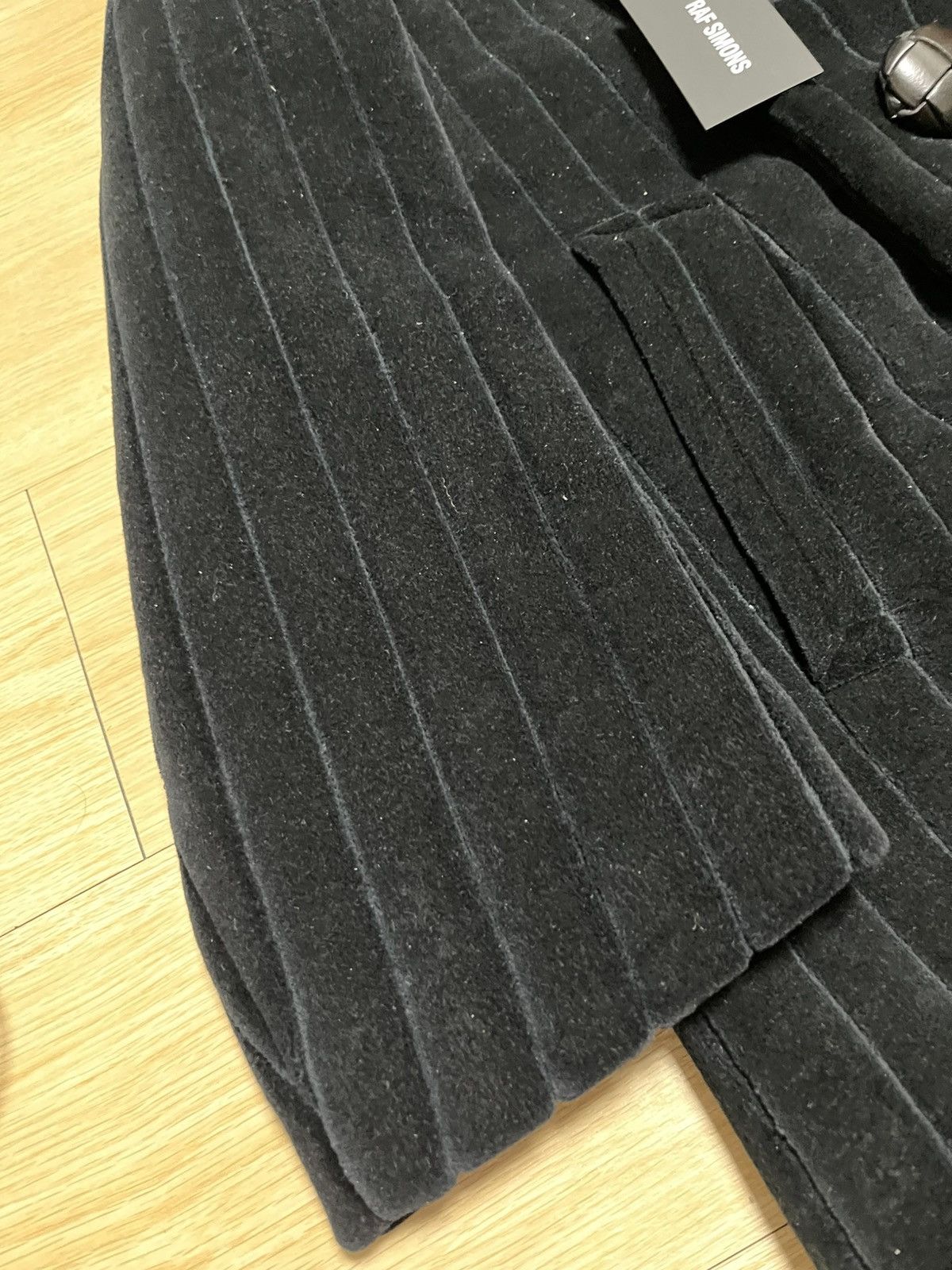 Raf Simons 52 Raf Simons boxy Short Velvet oversized caban coat jacket Size US L / EU 52-54 / 3 - 4 Thumbnail