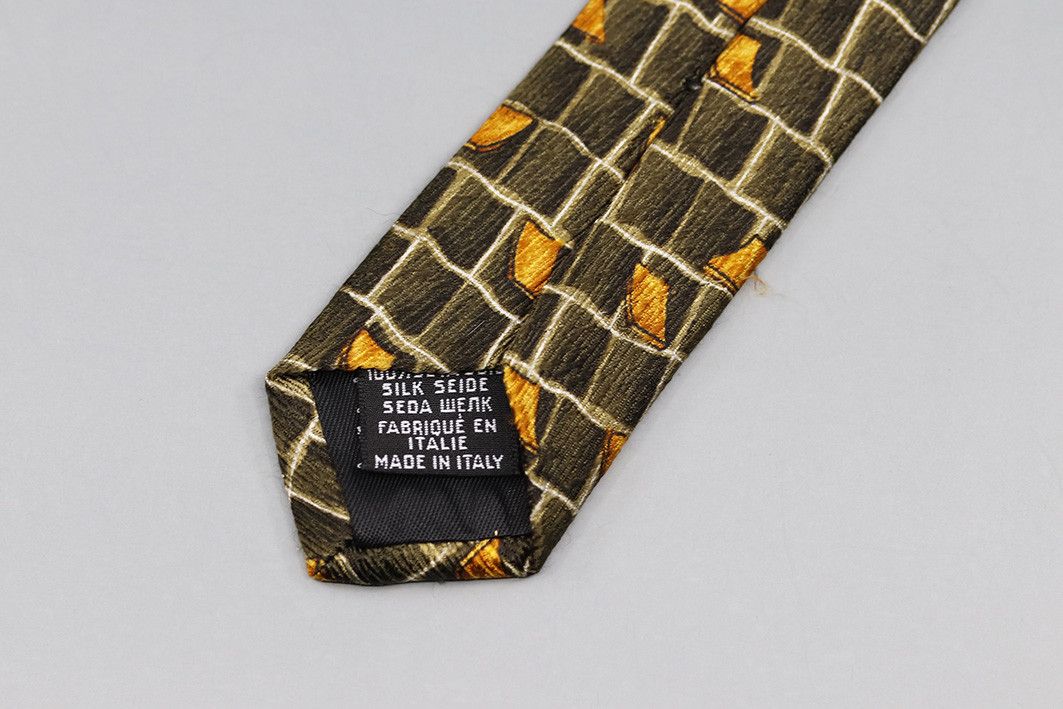 Hugo Boss Vintage Hugo Boss Italian Silk Tie – Olive Green Size ONE SIZE - 5 Thumbnail