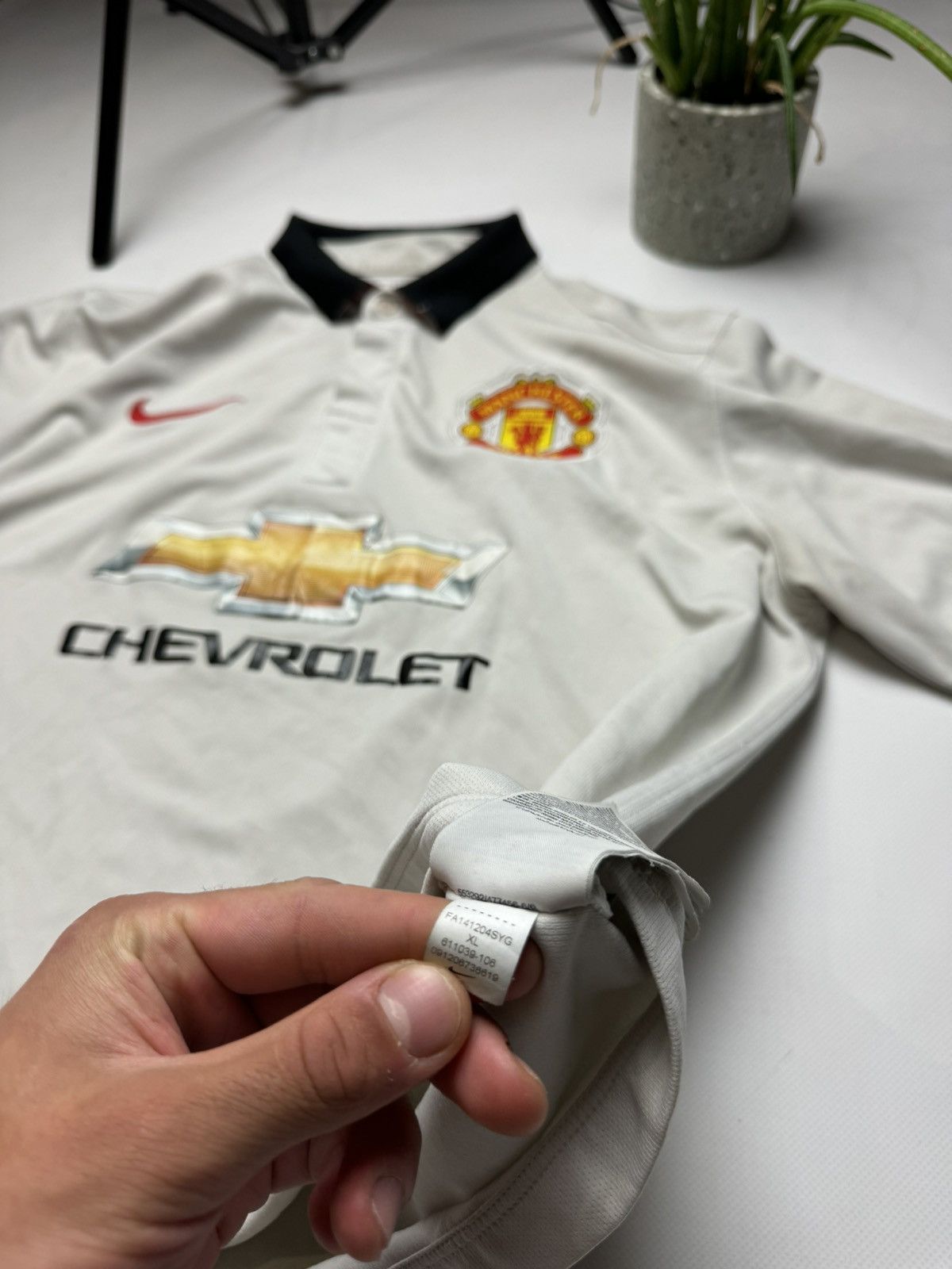 Nike Rare vintage Manchester United Nike soccer jersey Falcao Size US XL / EU 56 / 4 - 14 Thumbnail