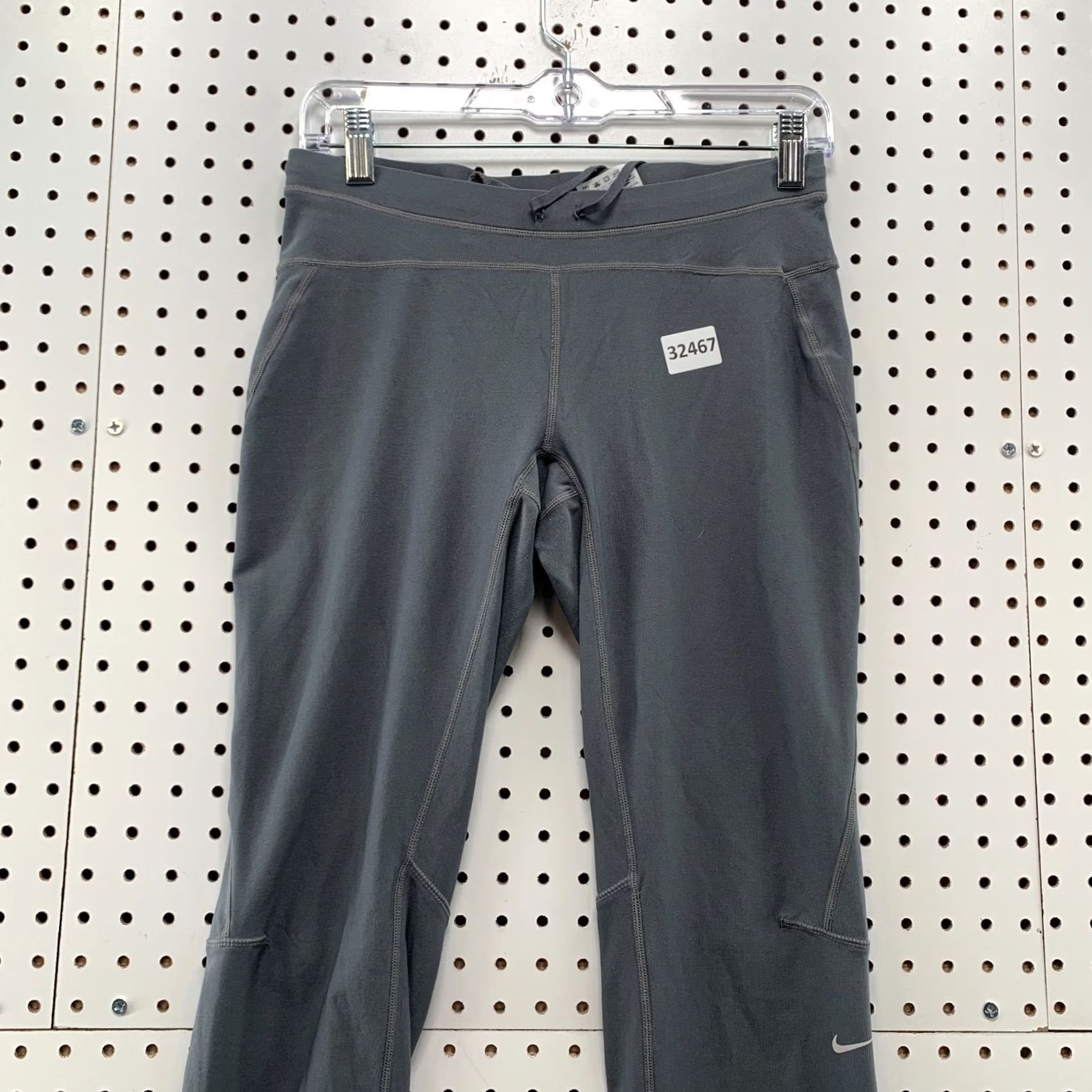 Nike Nike Dri-FIT Leggings Women's Small Gray Zip Pocket Ankles Activewear Shoes? Size 28" / US 6 / IT 42 - 7 Thumbnail