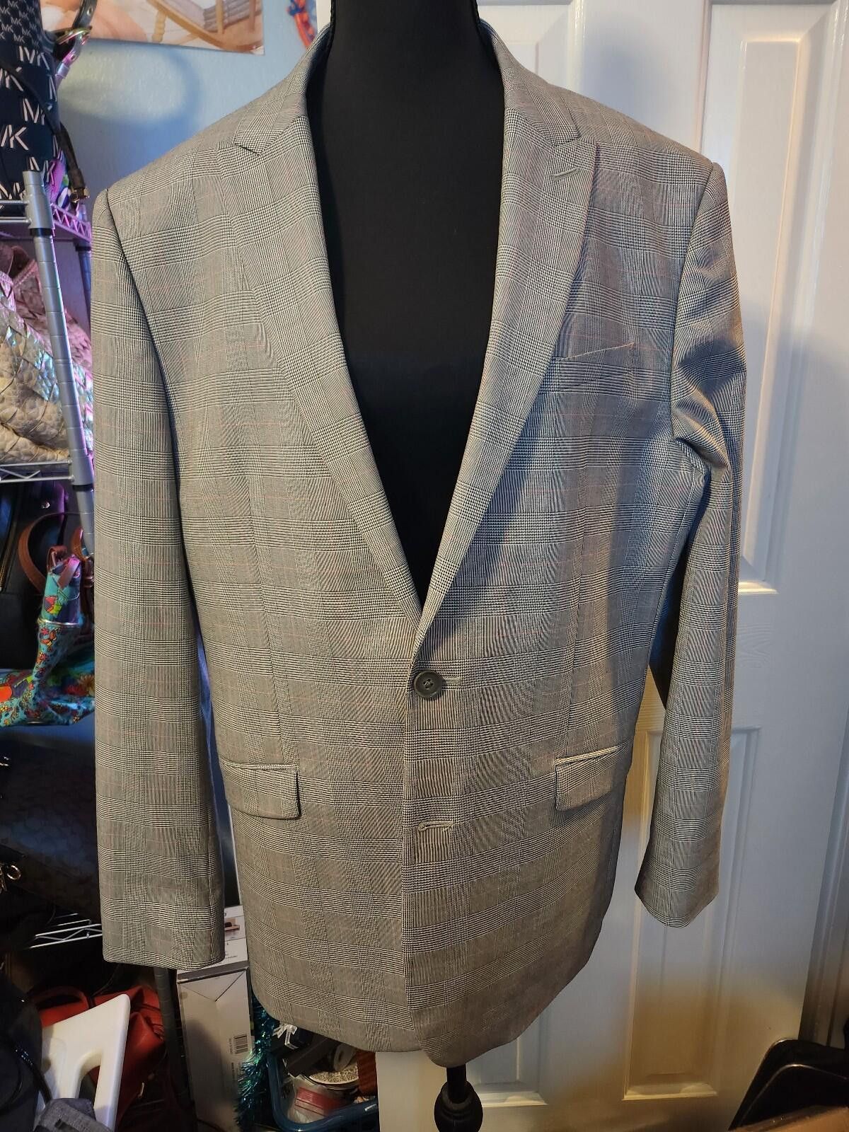 Express Express blazer 40R plaid no call outs double button Size 40R - 1 Thumbnail