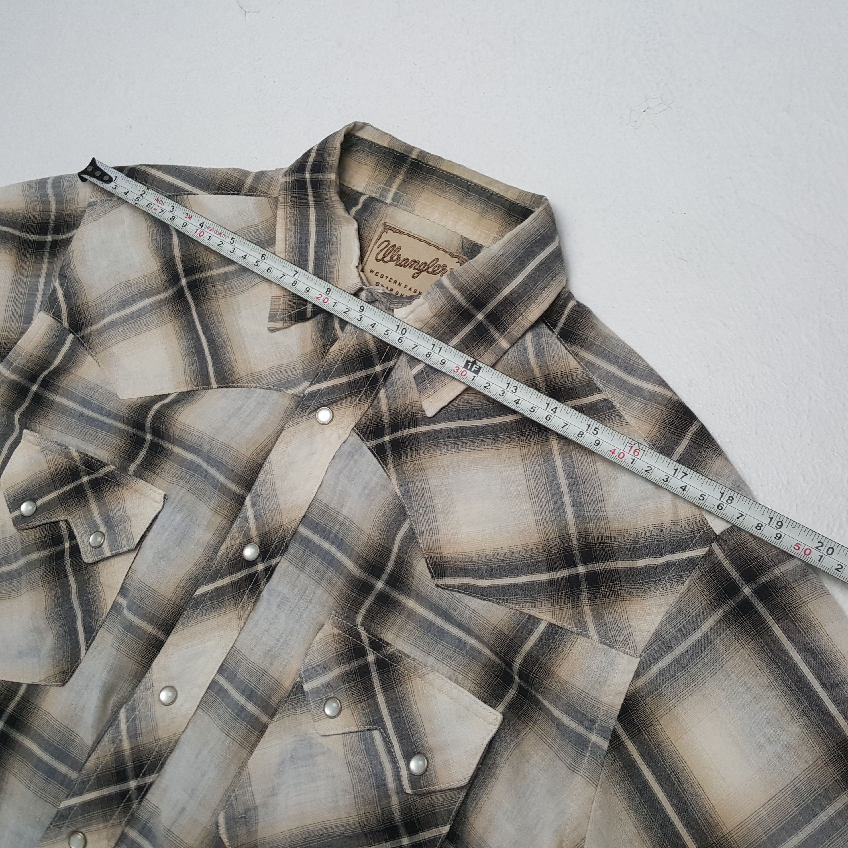 Vintage × Wrangler WRANGLER Classic Style Double Pocket Casual Shirt Size US L / EU 52-54 / 3 - 4 Thumbnail