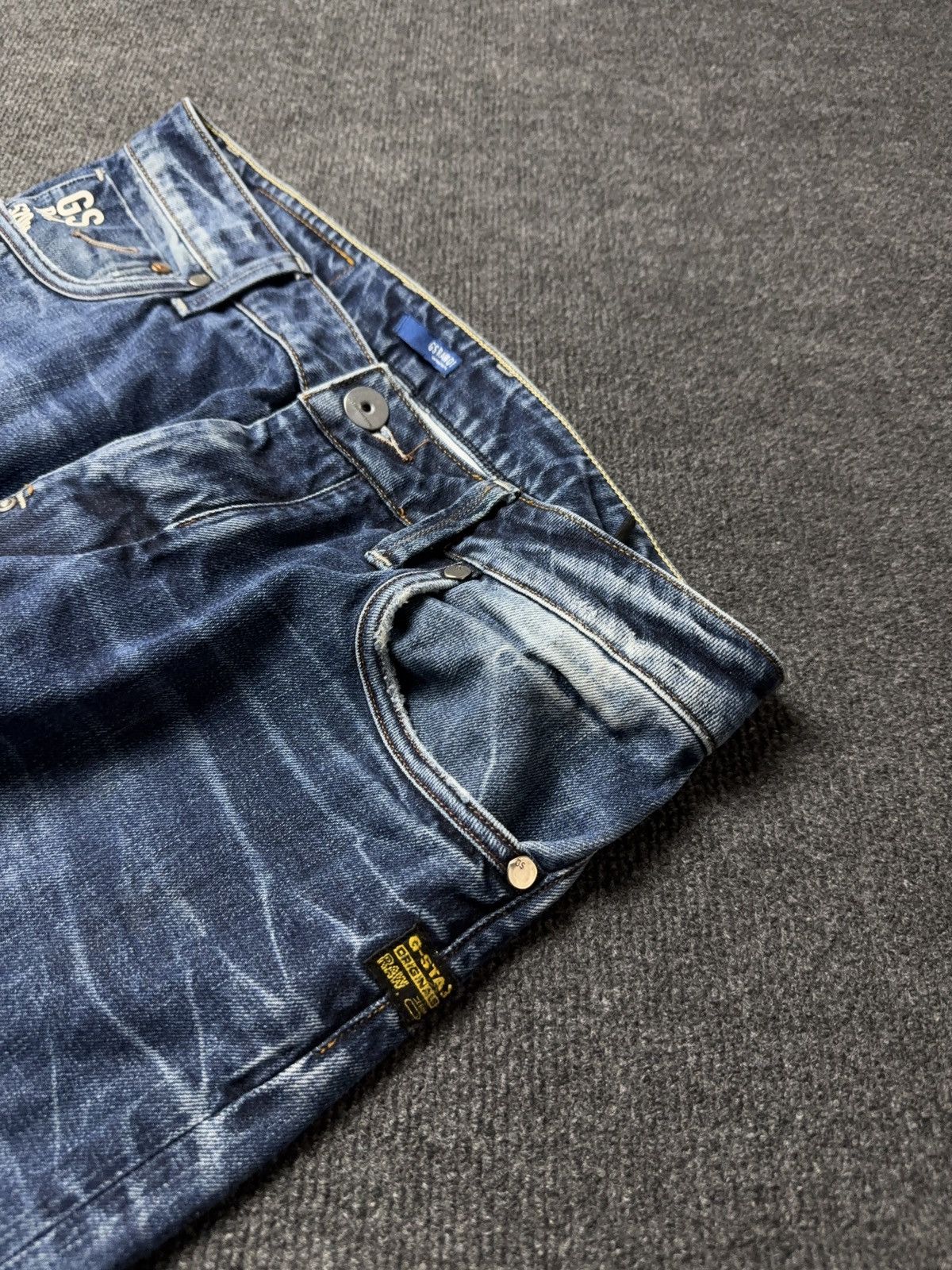 G-Star 00s Vintage G-Star RAW 520 Vintage Faded Denim Jeans Y2K Size US 32 / EU 48 - 4 Thumbnail